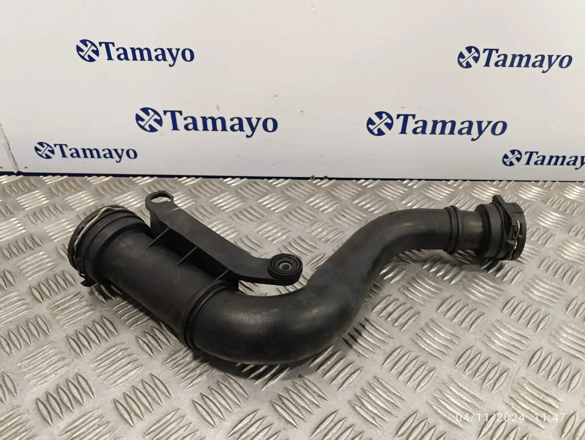 Tubo para Volkswagen Passat Berlina (3C2)