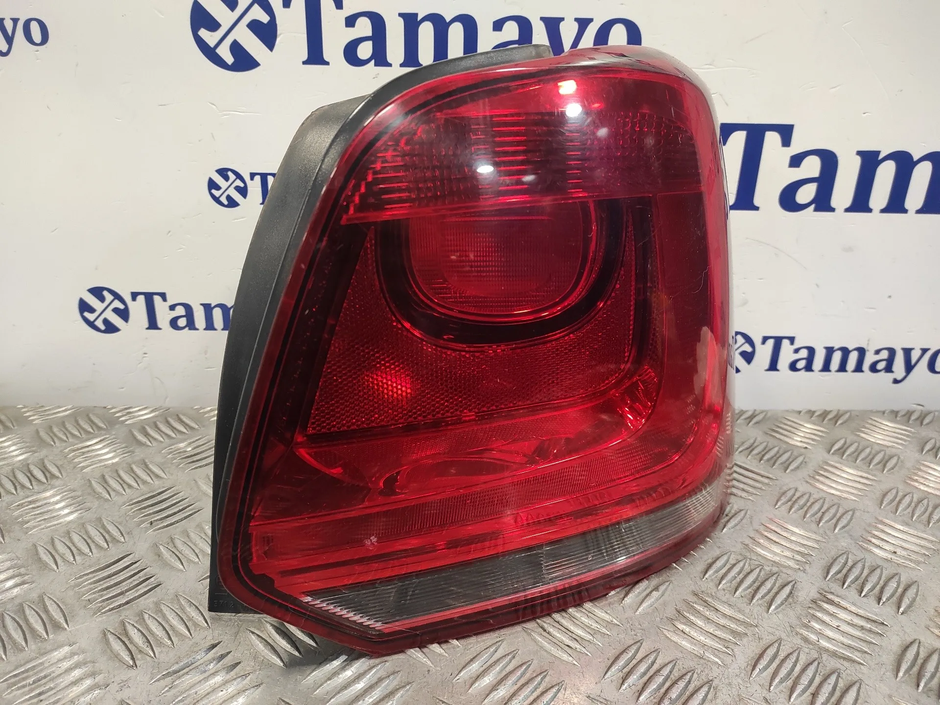 Piloto Trasero Derecho para Volkswagen Polo (6R1)