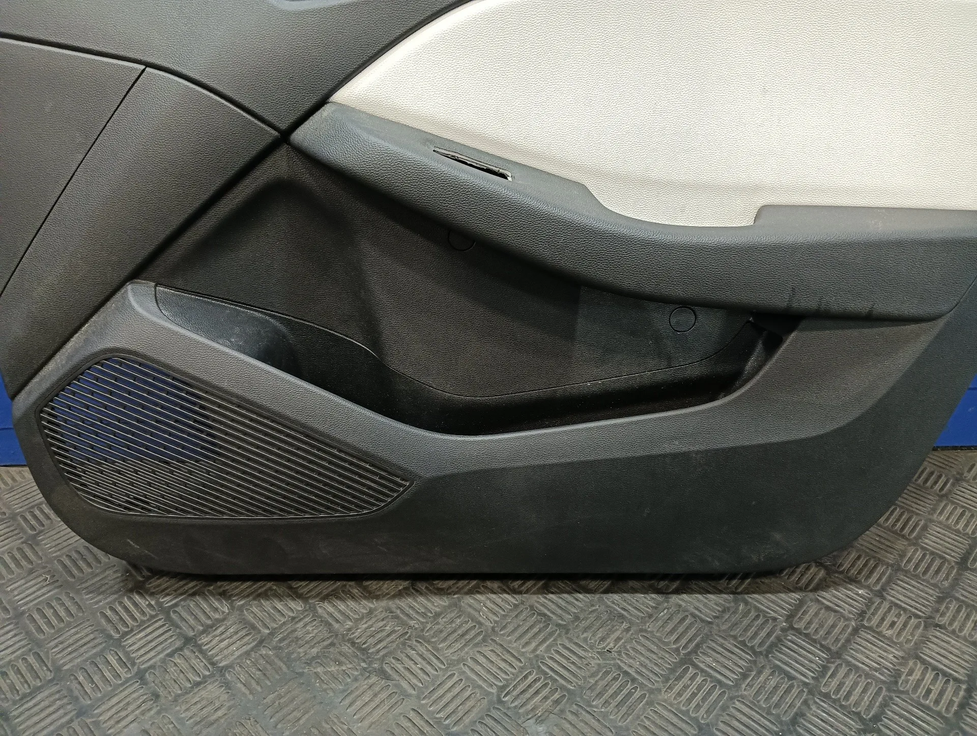 Guarnecido Puerta Delantera Derecha para Renault Clio V