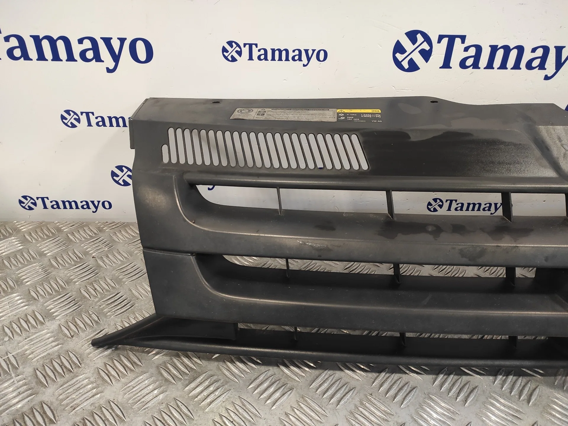 Rejilla Delantera para Volkswagen T5 Transporter (7E)