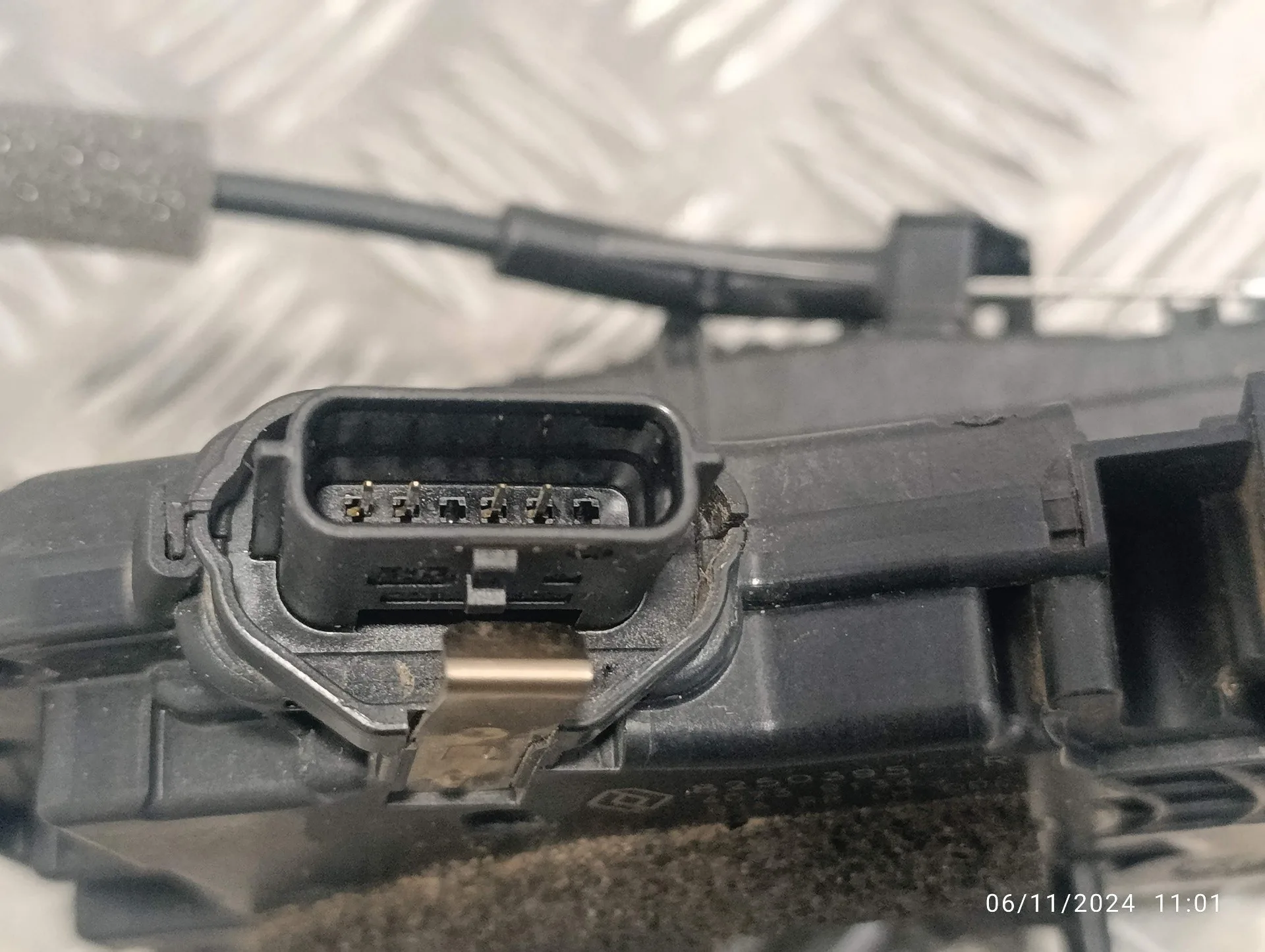 Cerradura Puerta Trasera Izquierda para Renault Clio V