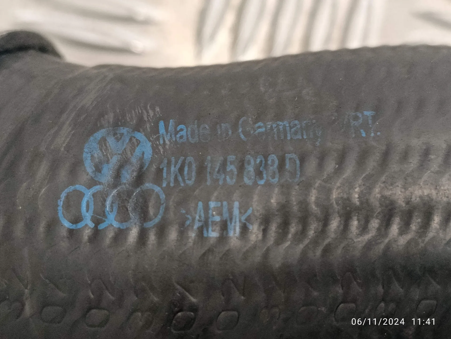 Tubo para Volkswagen Touran (1T1)