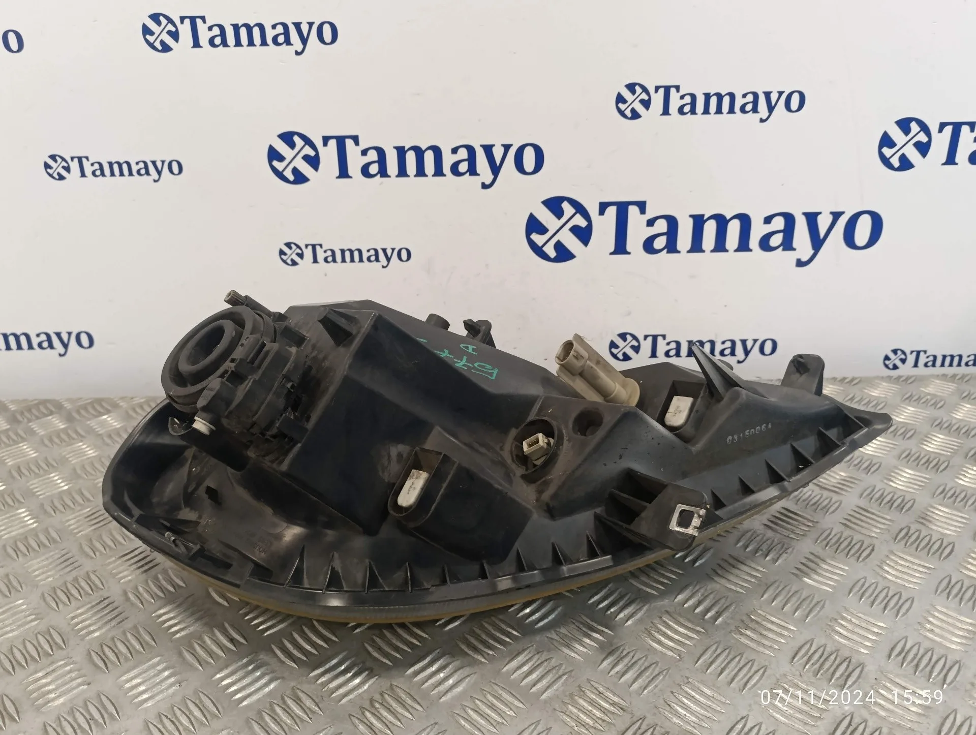 Faro Derecho para Nissan Primastar (X..)