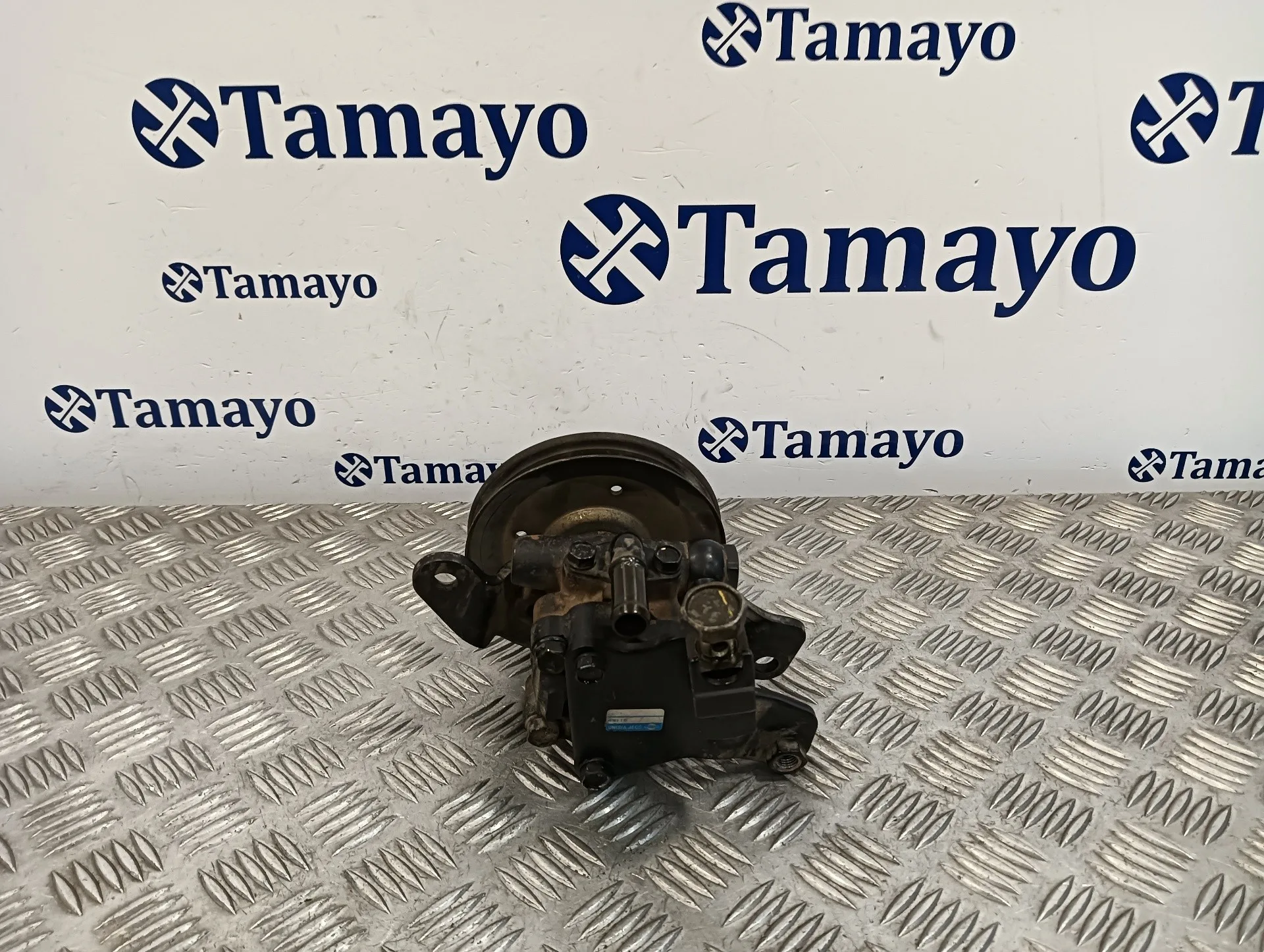 Bomba Direccion para Ford Maverick (Nl)