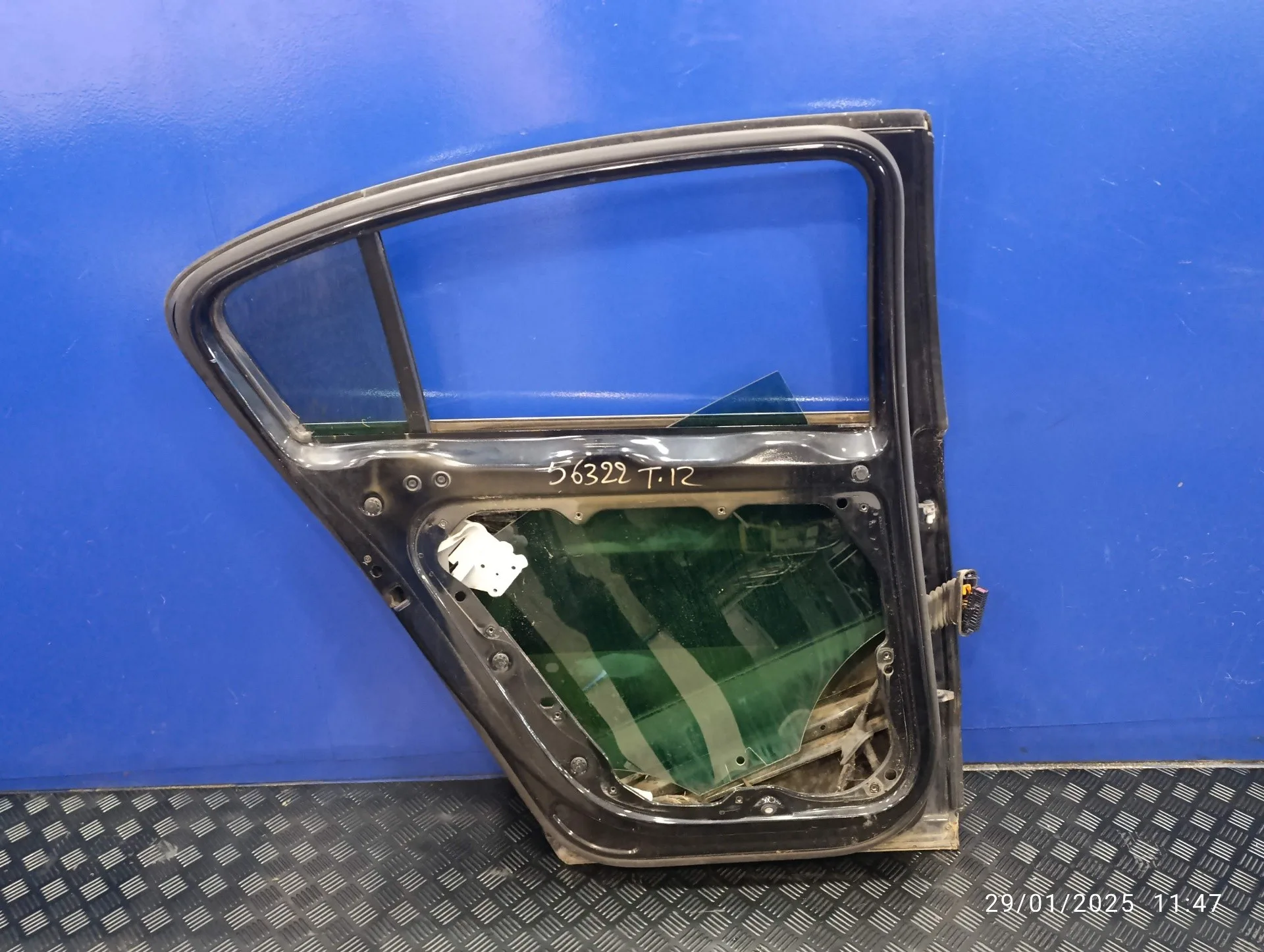 Puerta Trasera Izquierda para Volkswagen Passat Berlina (3C2)