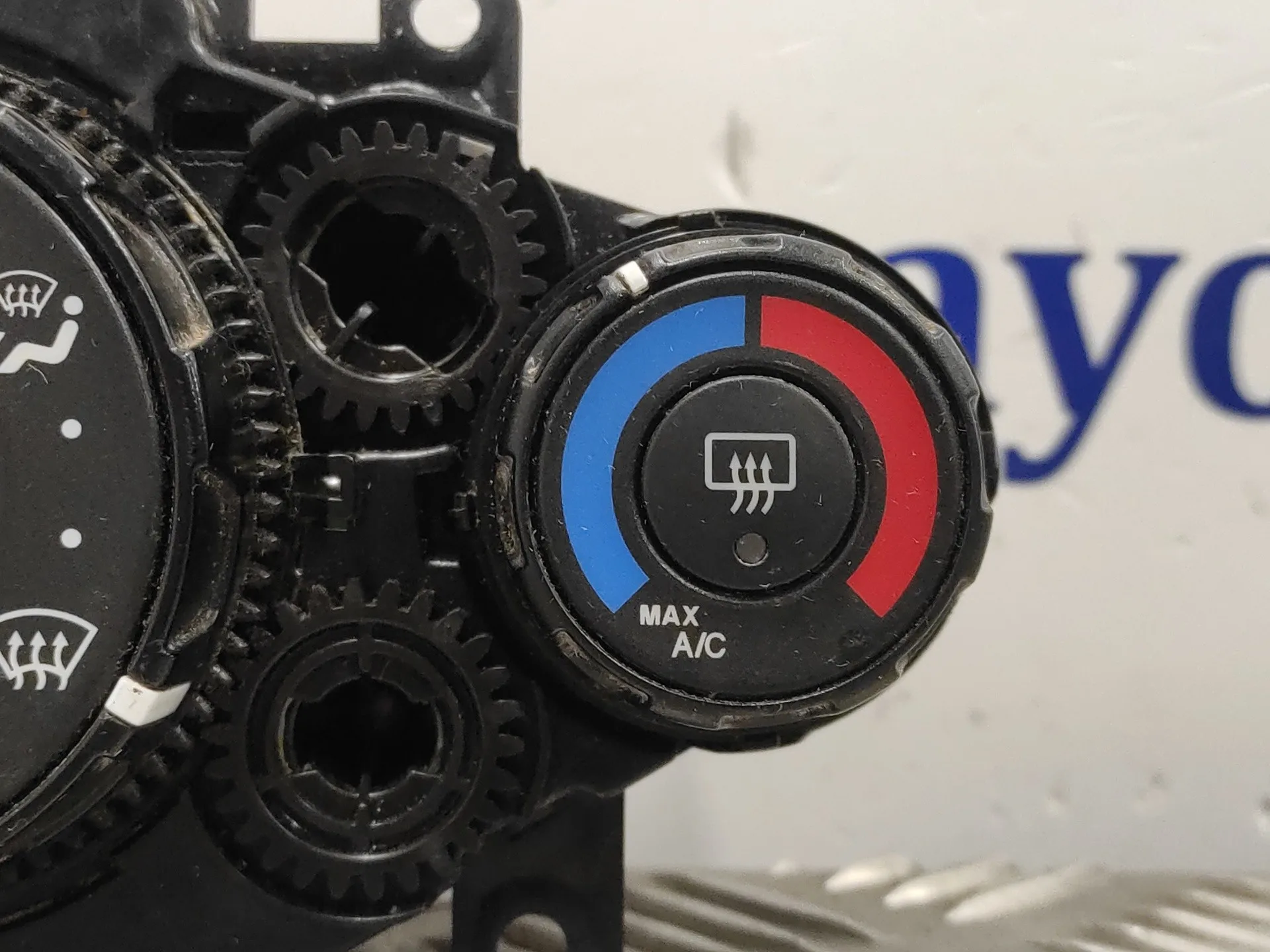Mando Calefaccion / Aire Acondicionado para Ford Fiesta (Ccn)
