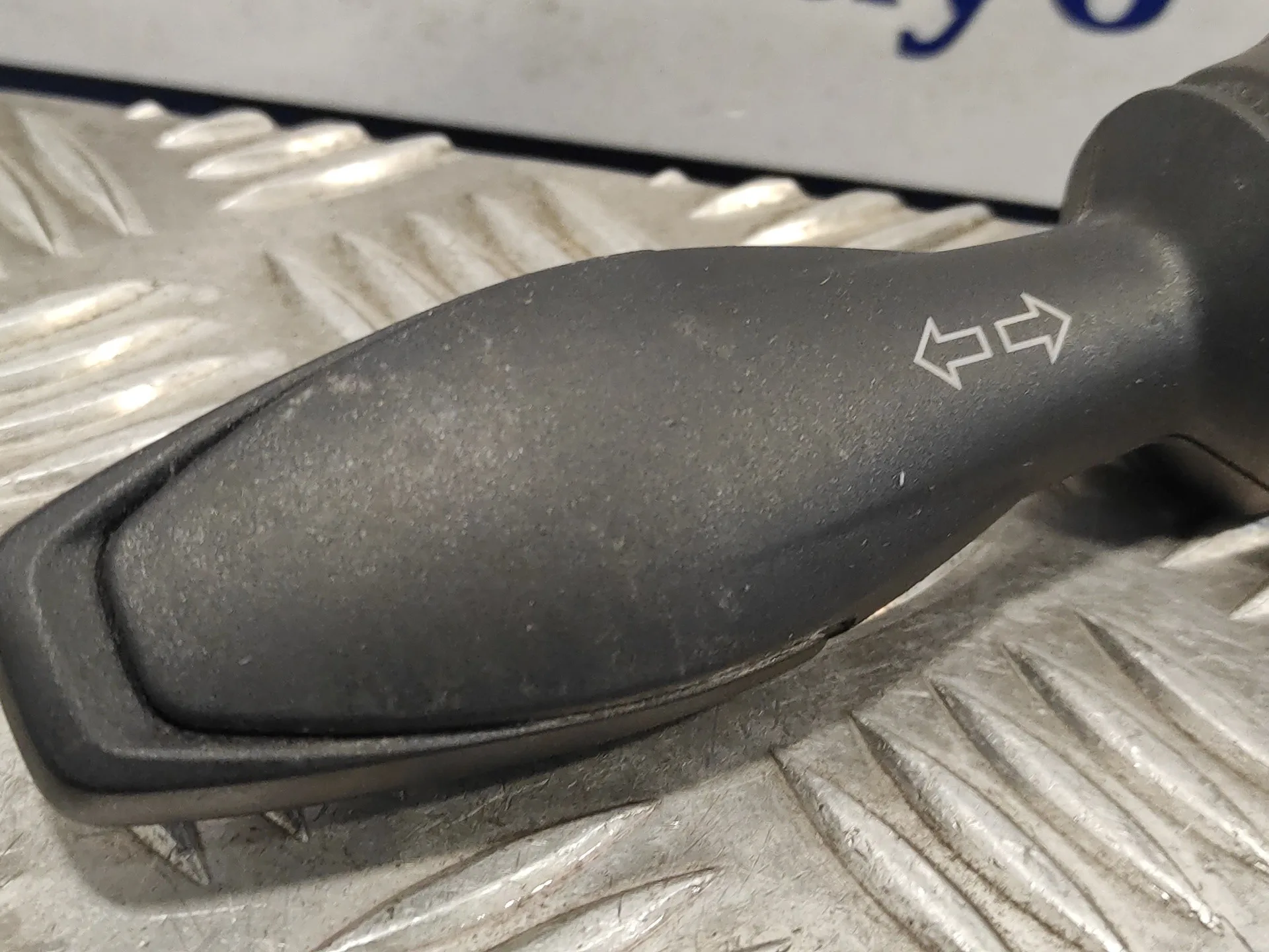 Mando Intermitentes para Ford Fiesta (Ccn)
