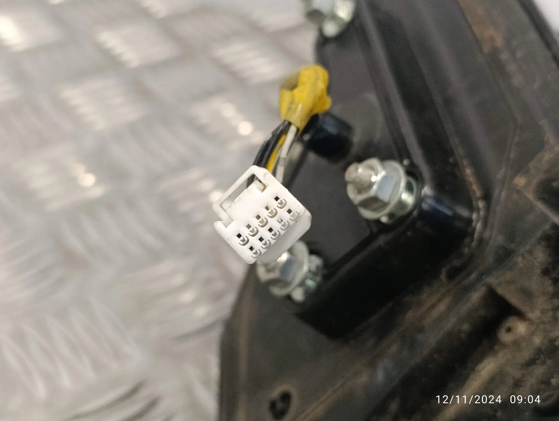 Retrovisor Derecho para Mitsubishi Lancer Berlina (Cy0)