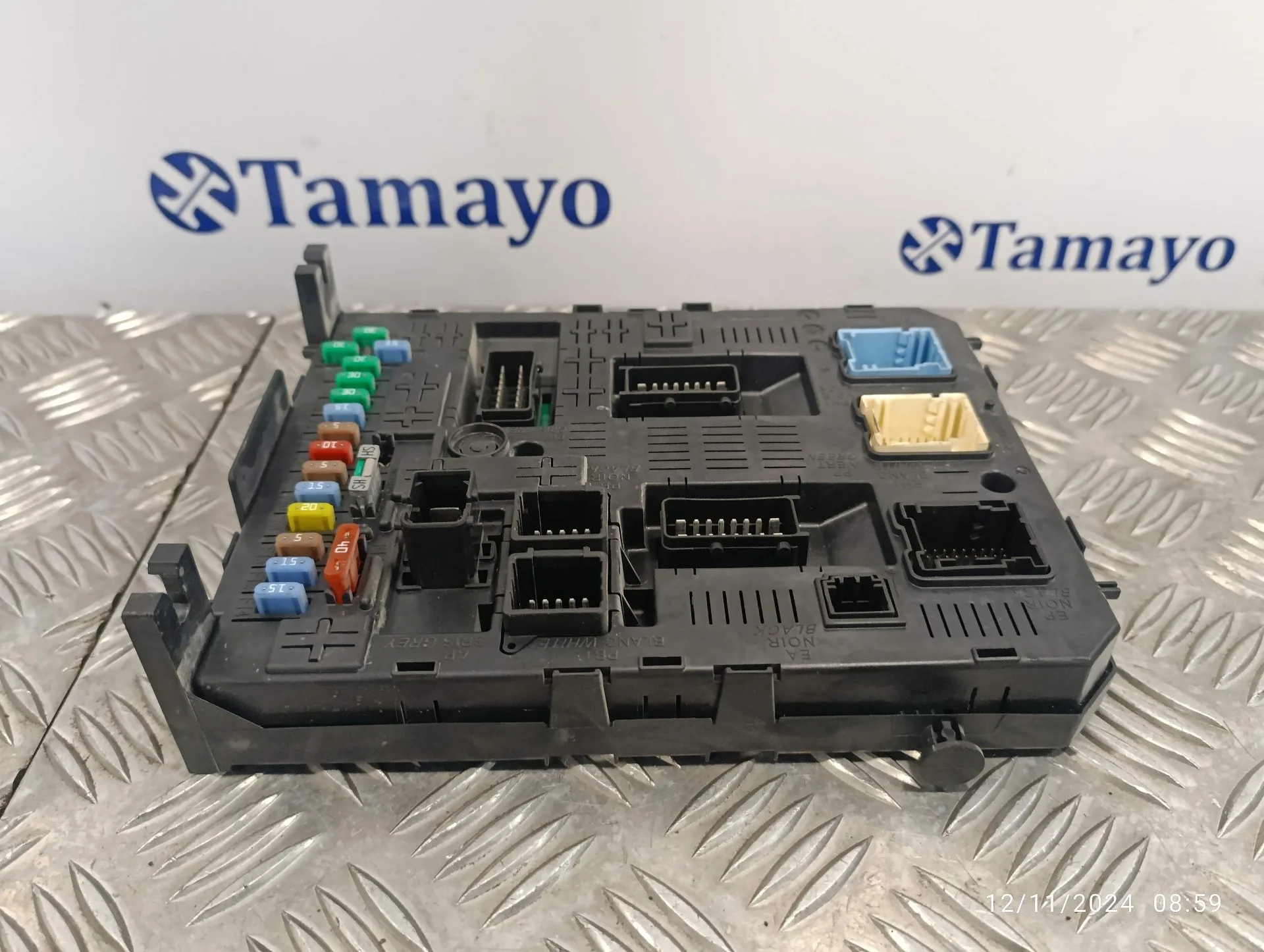 Caja Reles / Fusibles para Peugeot Partner (S2)