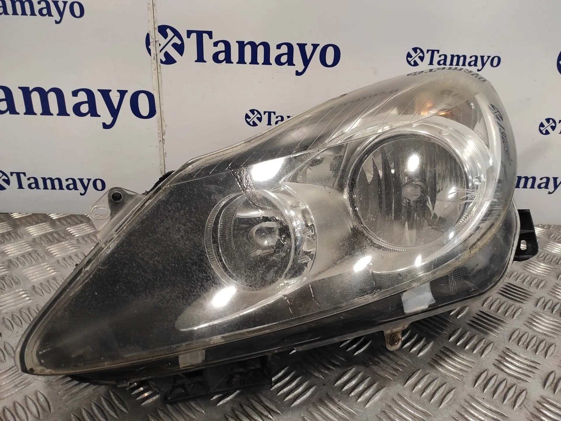 Faro Izquierdo para Opel Corsa D