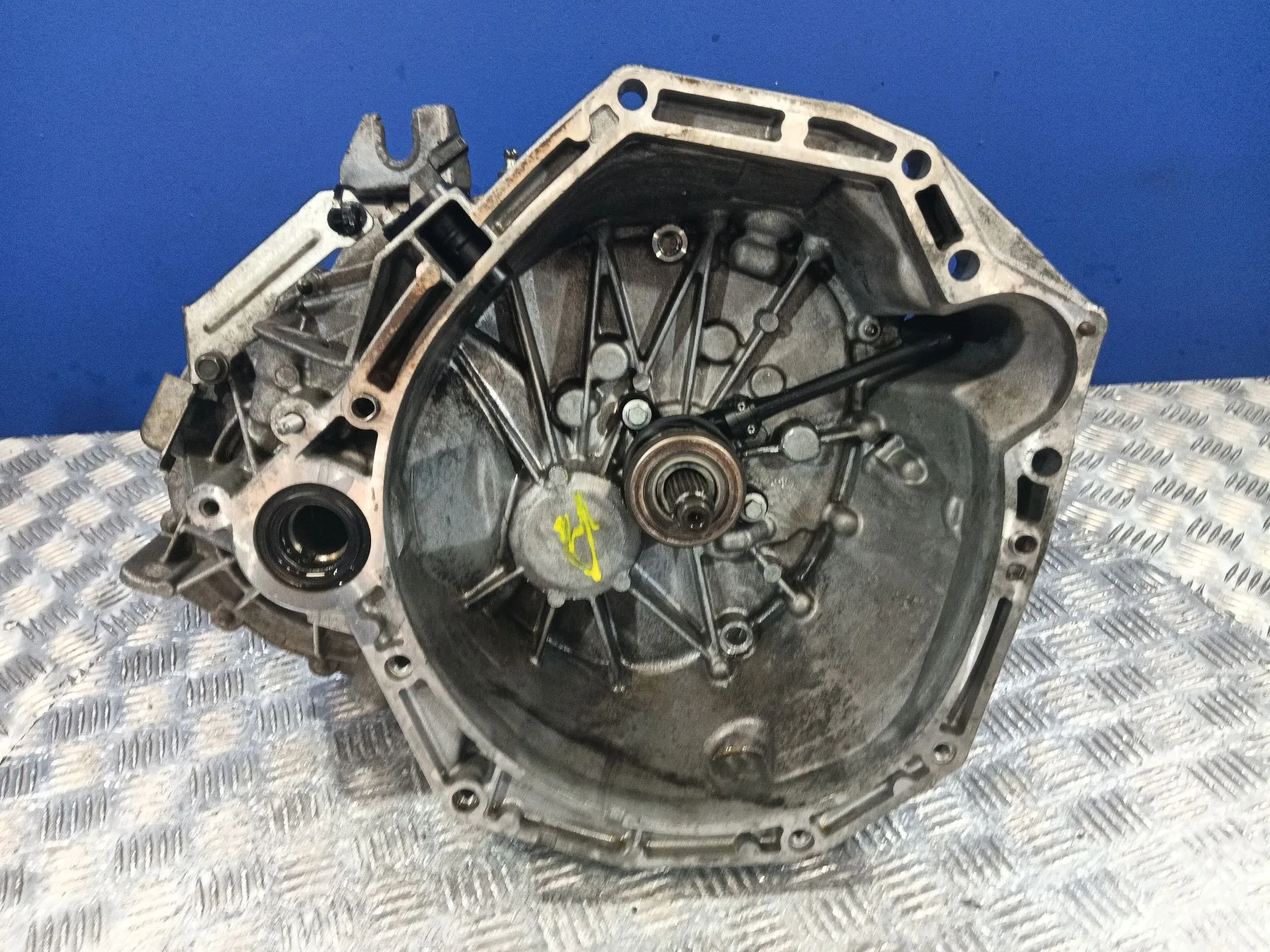 Caja Cambios para Nissan Juke (F15)