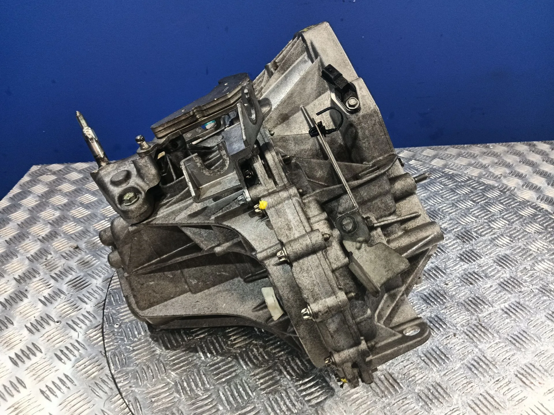 Caja Cambios para Nissan Juke (F15)