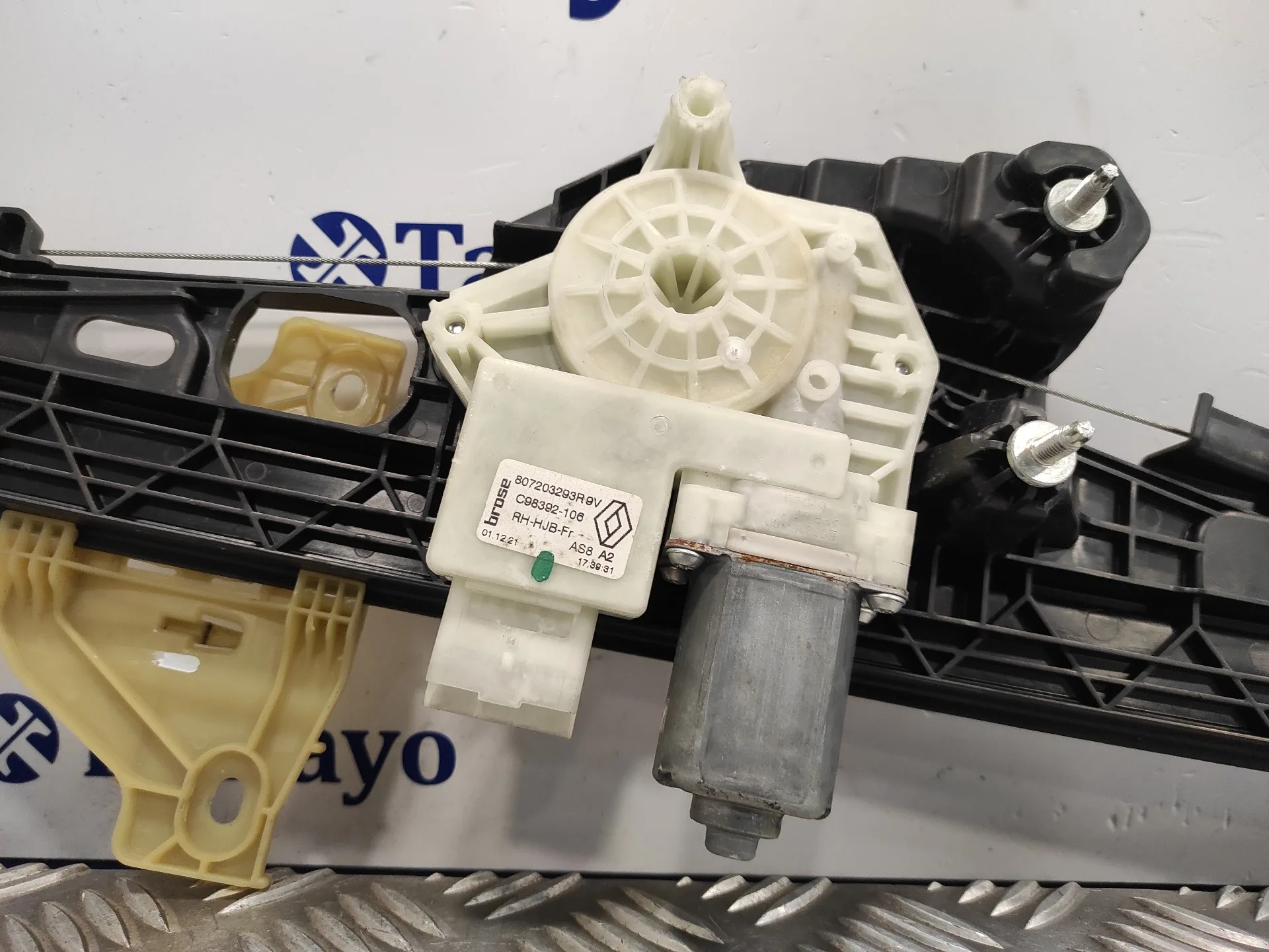 Elevalunas Delantero Derecho para Renault Captur Ii
