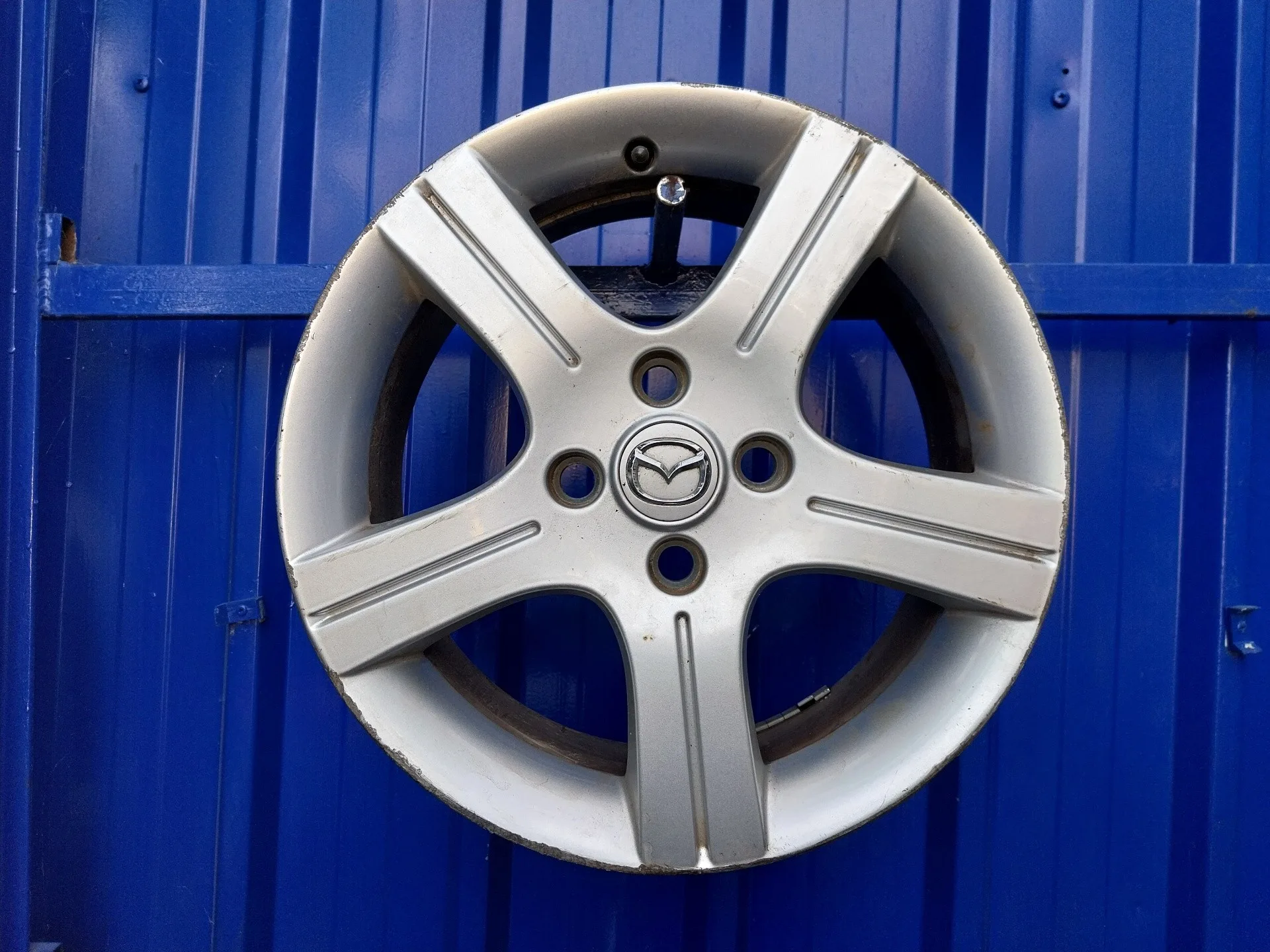 Llanta para Mazda 2 Berlina (Dy)