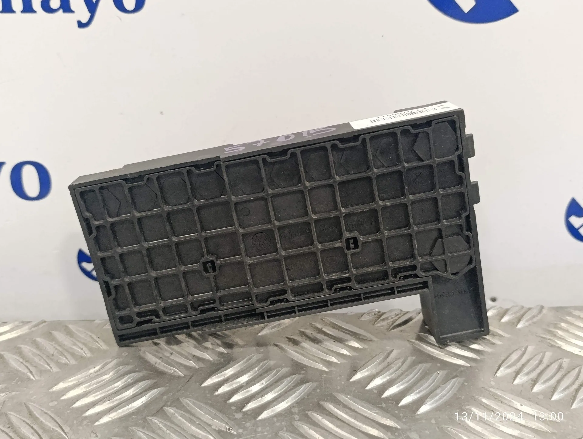 Caja Reles / Fusibles para Volkswagen T5 Transporter/Furgoneta