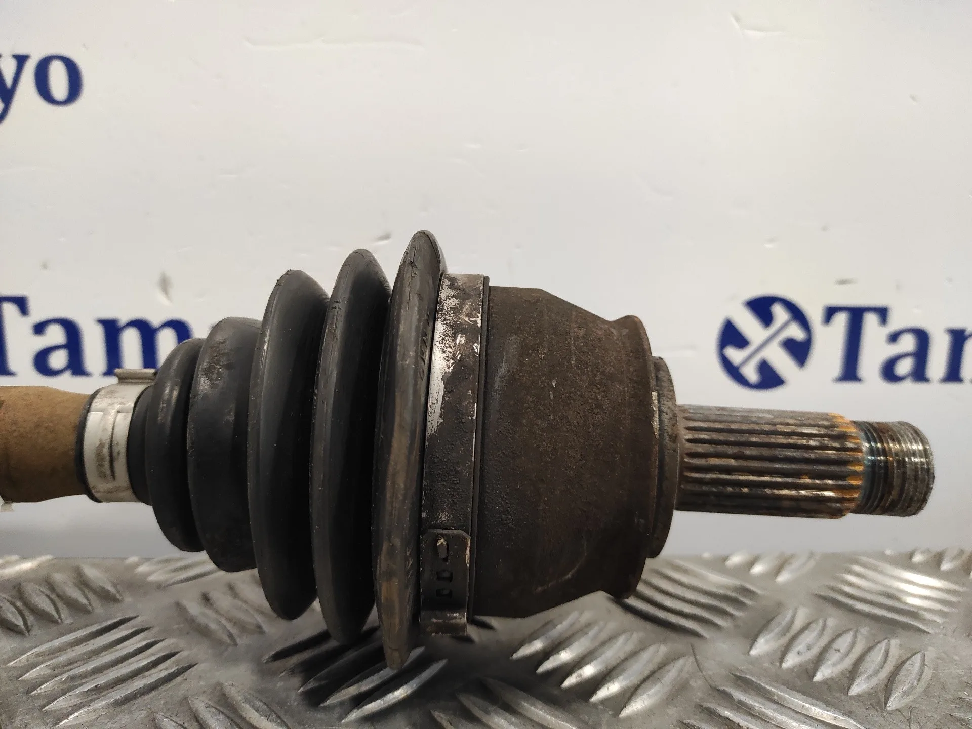 Transmision Delantera Izquierda para Fiat Idea (135)