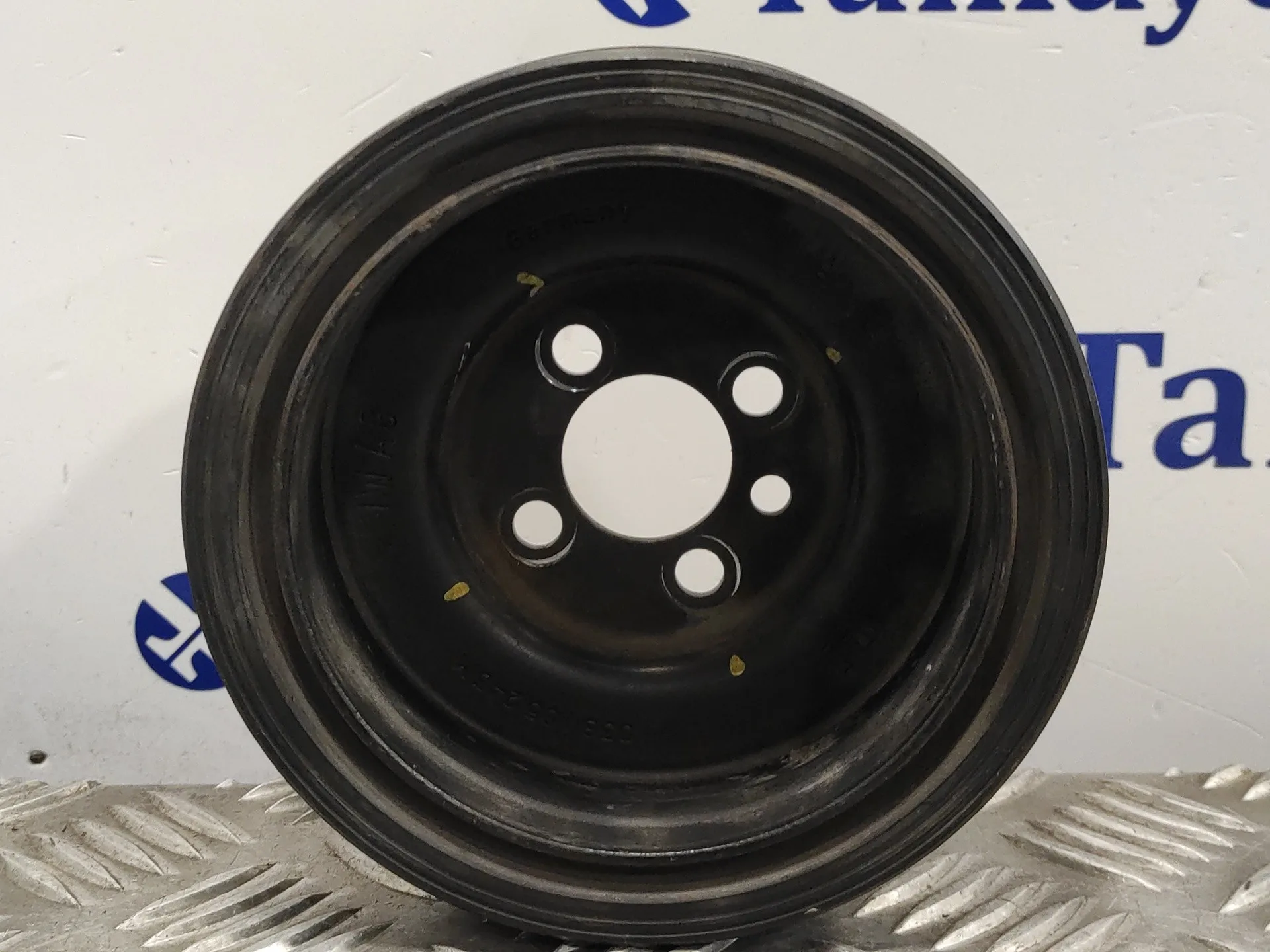 Polea Ciguenal para Volkswagen T5 Transporter (7E)