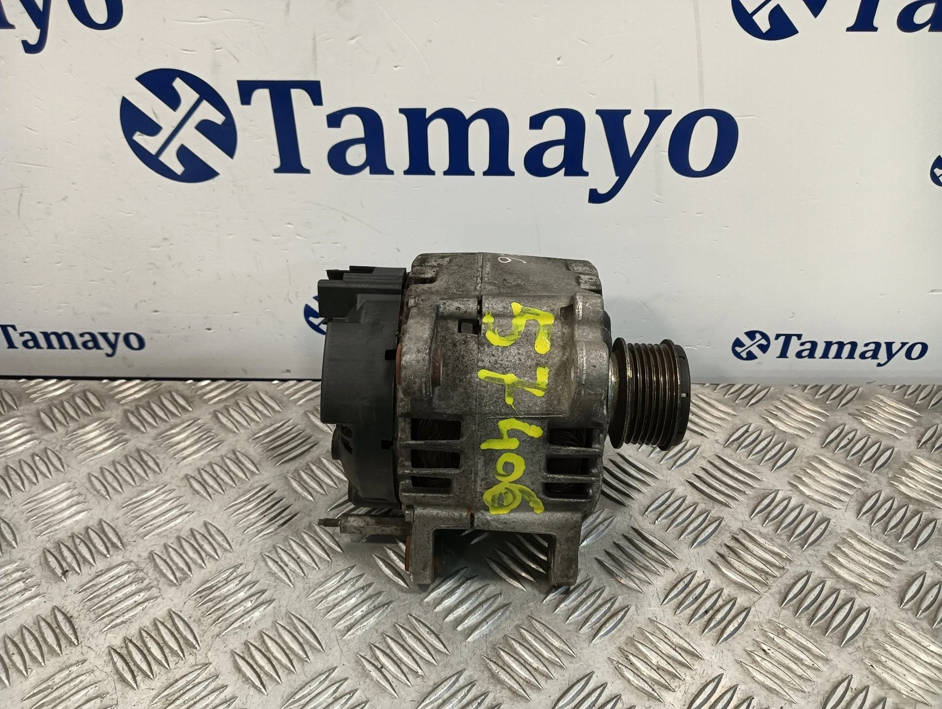 Alternador para Volkswagen T5 Transporter (7E)