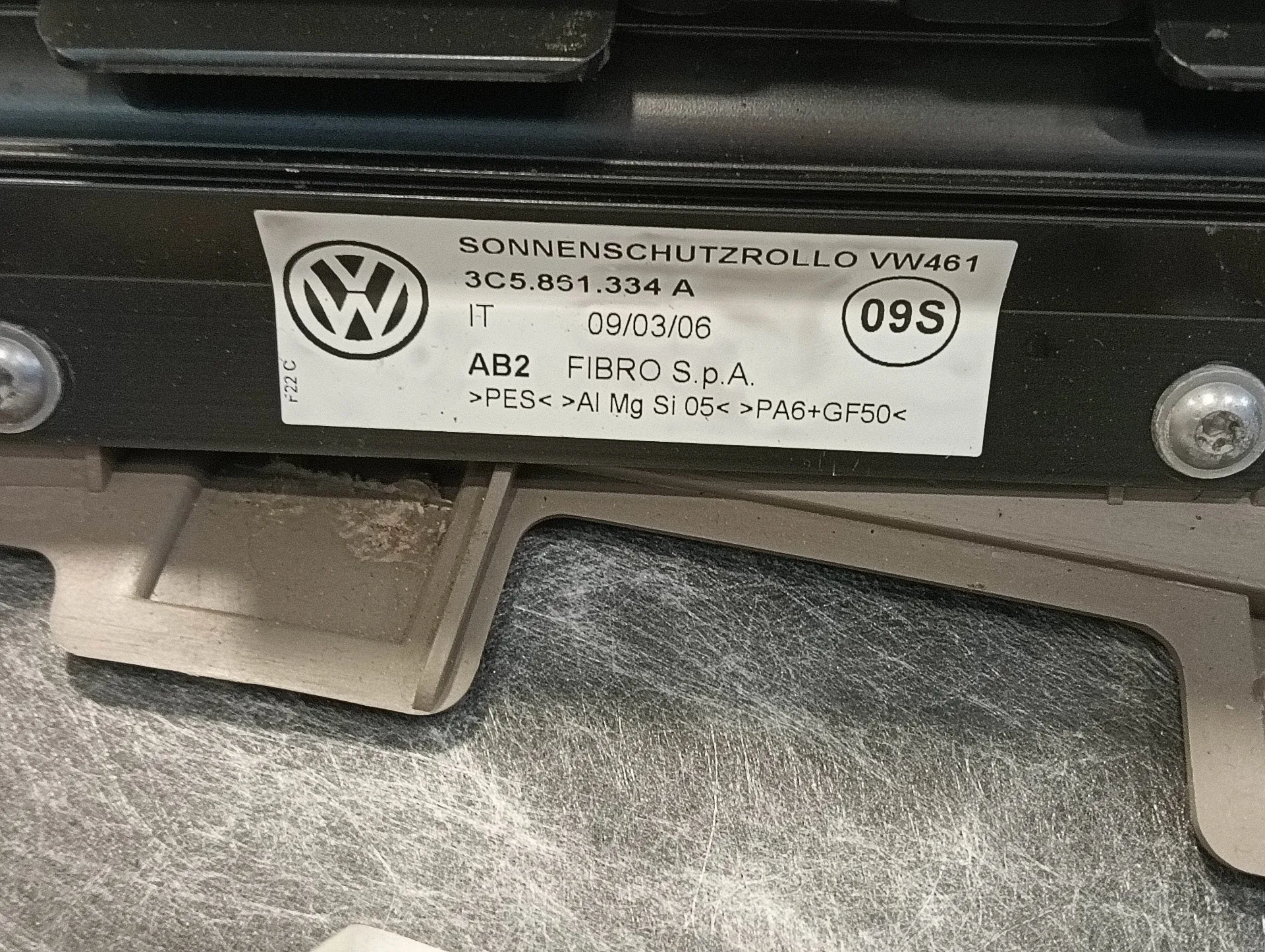 Guarnecido Puerta Trasera Derecha para Volkswagen Passat Berlina (3C2)