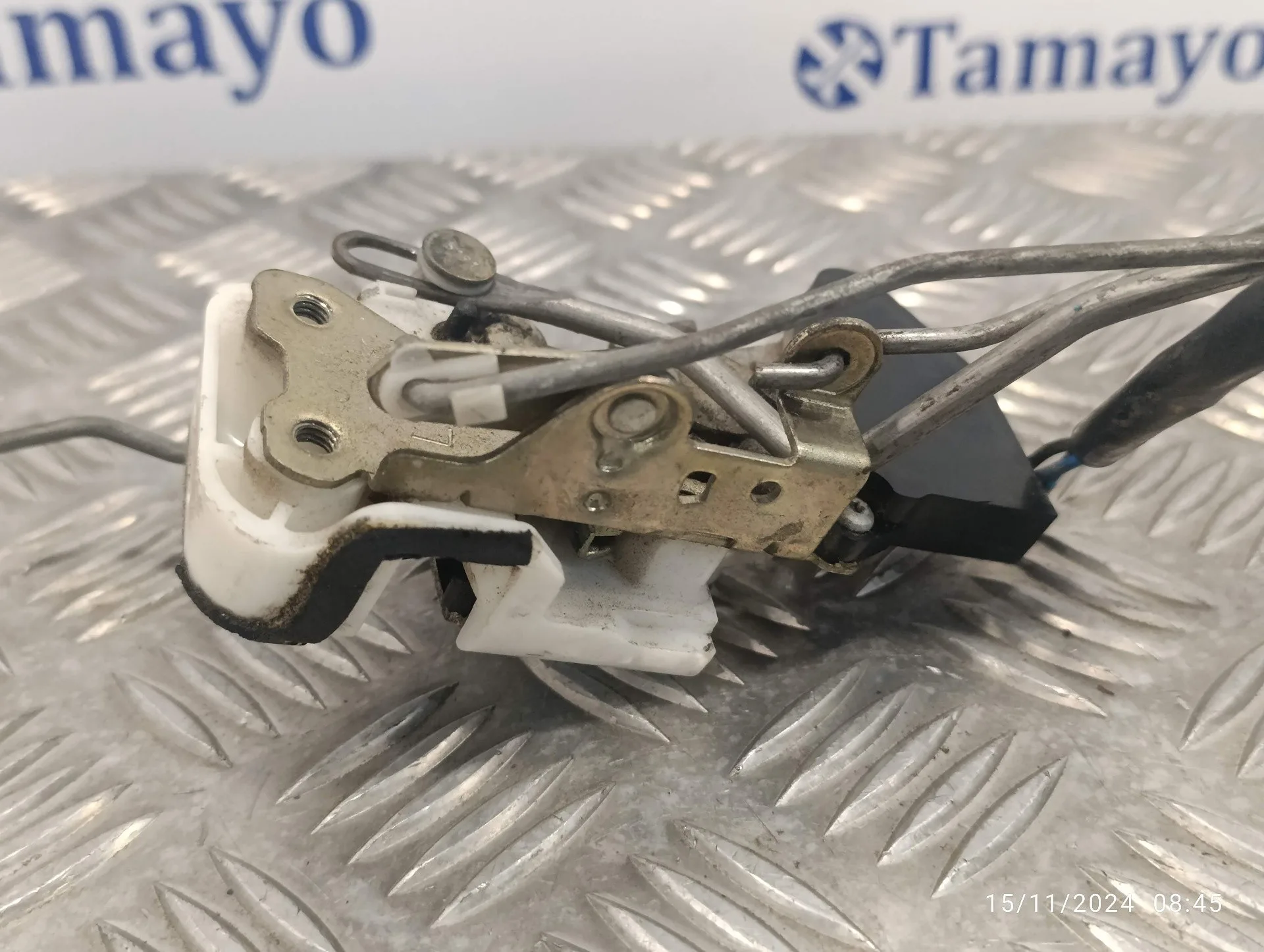 Cerradura Puerta Delantera Izquierda para Honda Concerto (Hw)