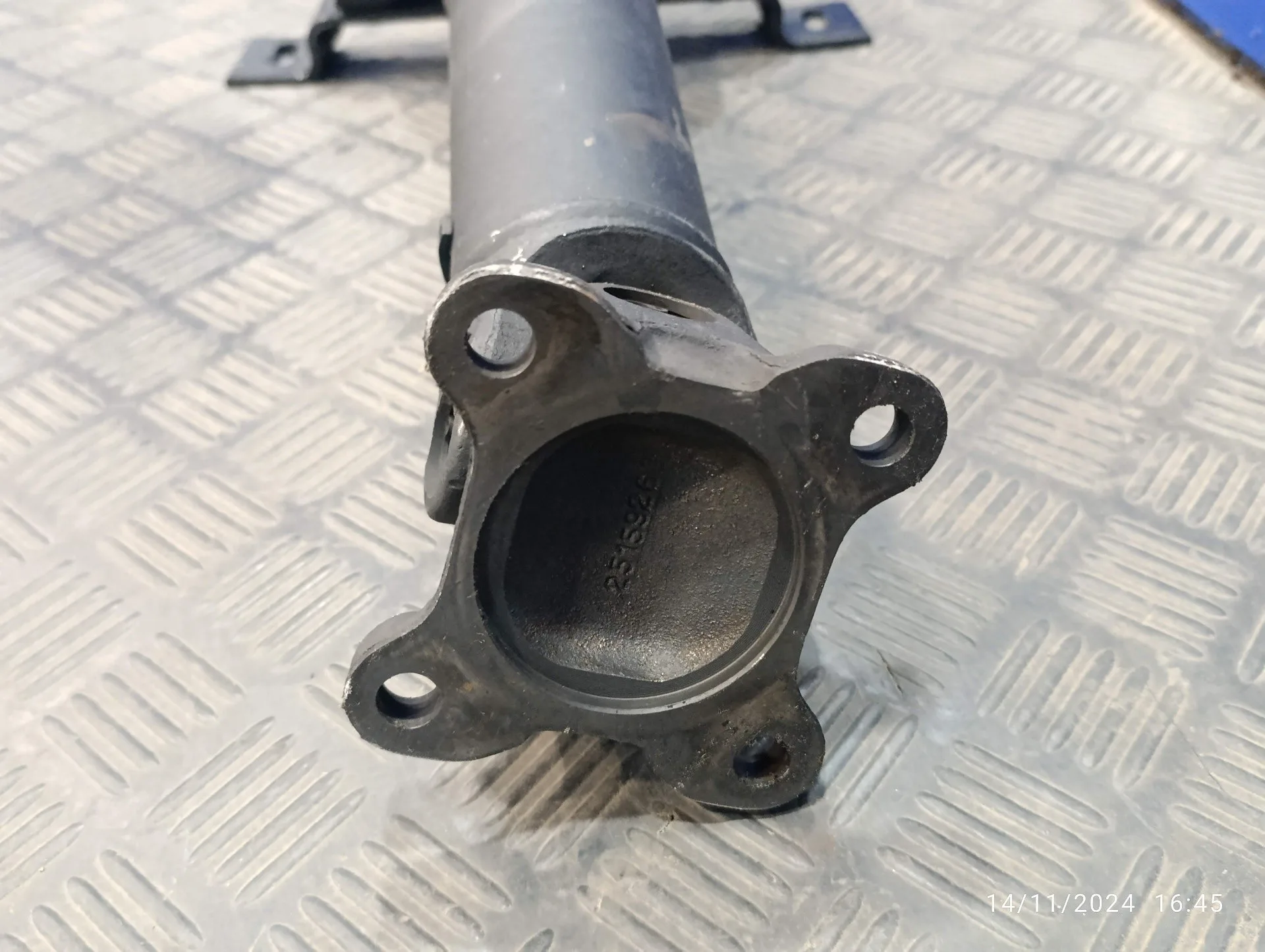Transmision Central para Nissan Nt400 Cabstar (01/20214->)