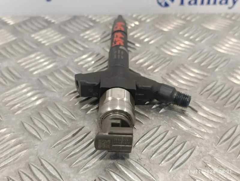 Inyector para Nissan Nt400 Cabstar (01/20214->)