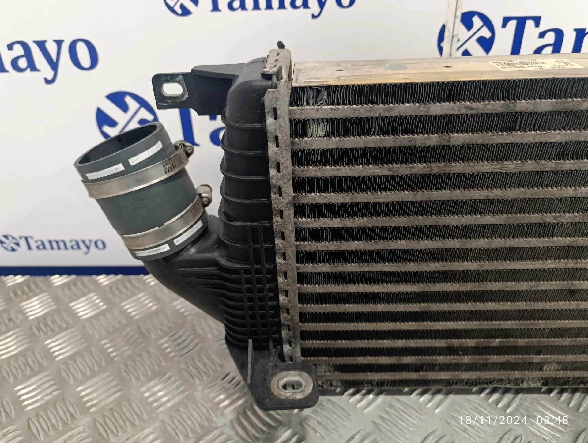 Intercooler para Nissan Cabstar ->09.06