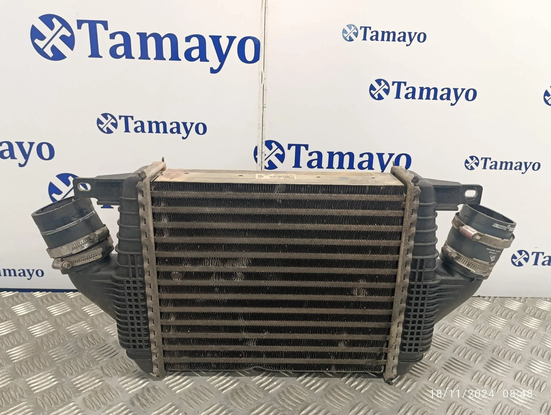 Intercooler para Nissan Cabstar ->09.06
