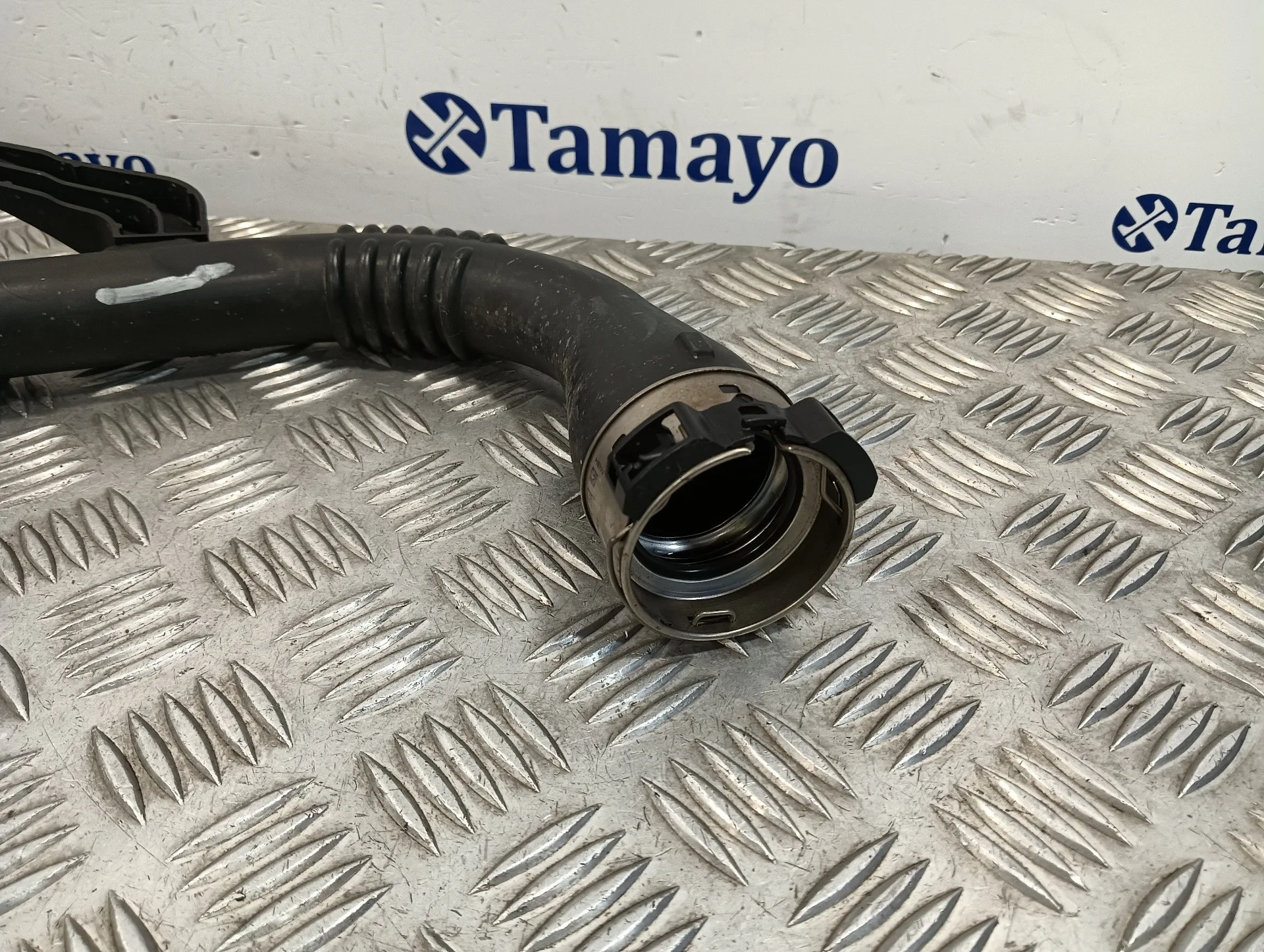 Tubo para Nissan Juke (F15)