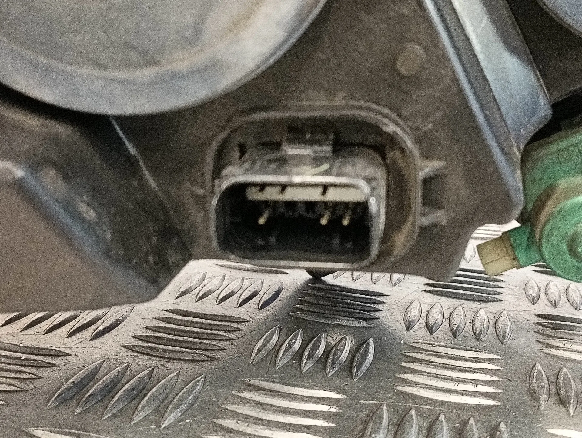 Faro Derecho para Opel Movano B Kasten/Combi