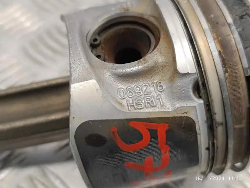 Biela para Nissan Nt400 Cabstar (01/20214->)