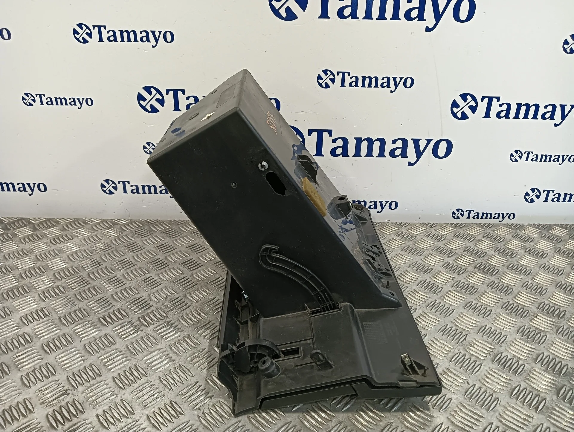 Guantera para Nissan Qashqai (J10)