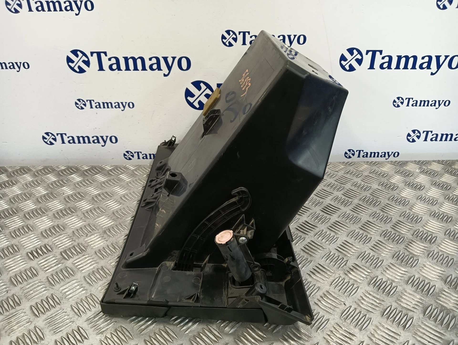 Guantera para Nissan Qashqai (J10)
