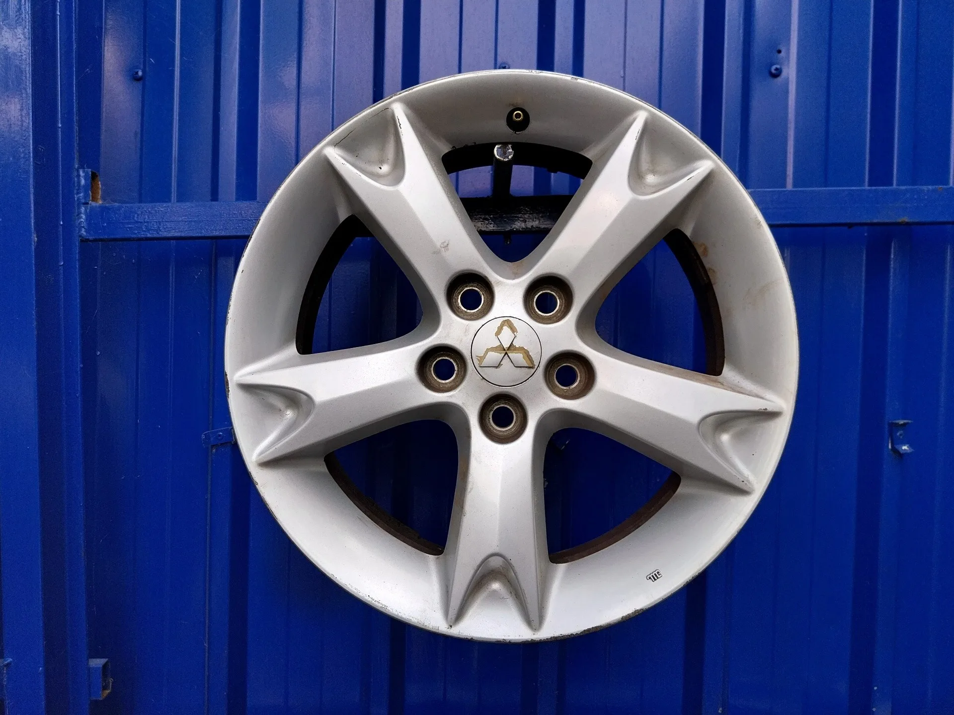 Llanta para Mitsubishi Grandis (Na0W)