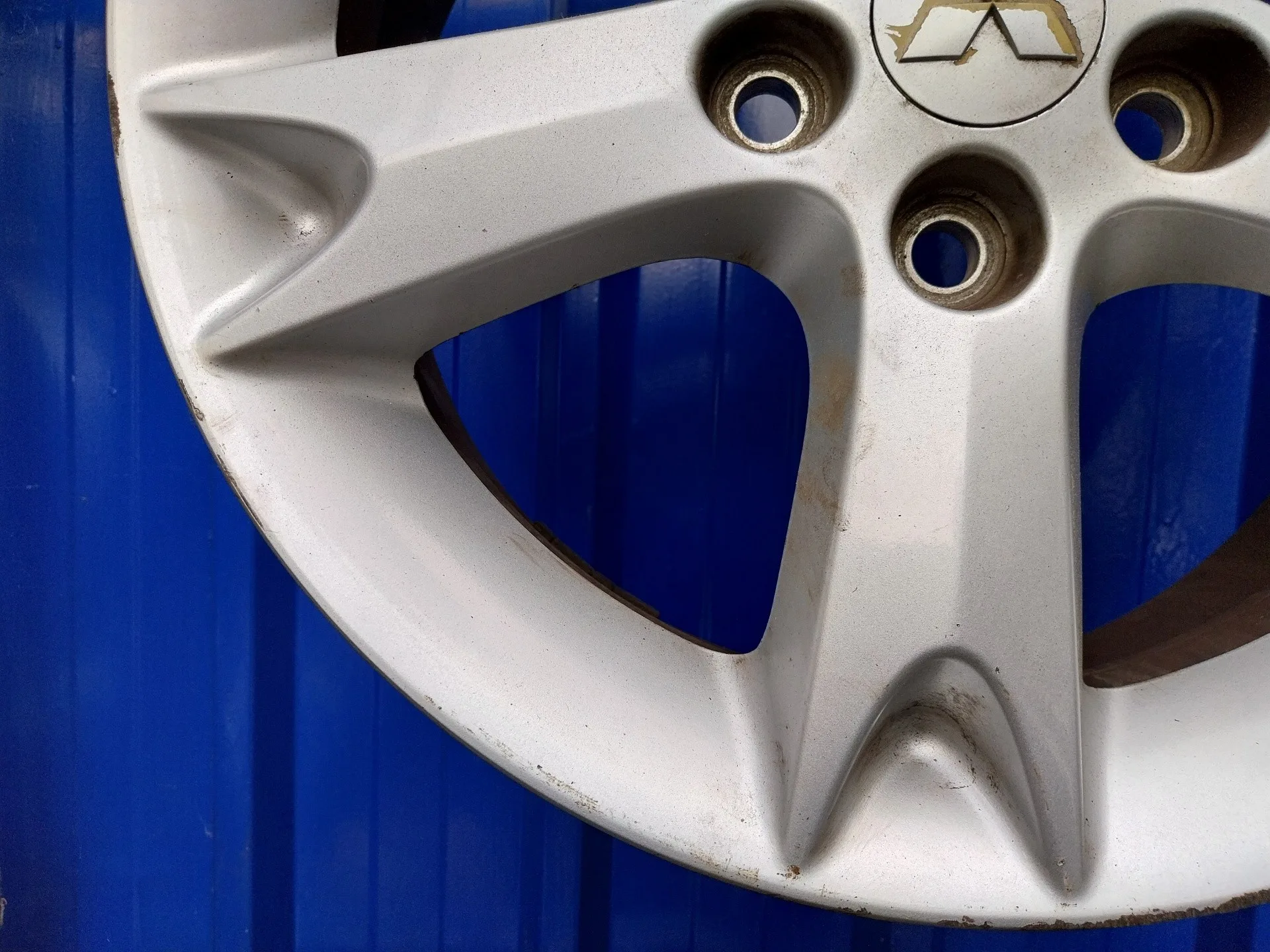 Llanta para Mitsubishi Grandis (Na0W)