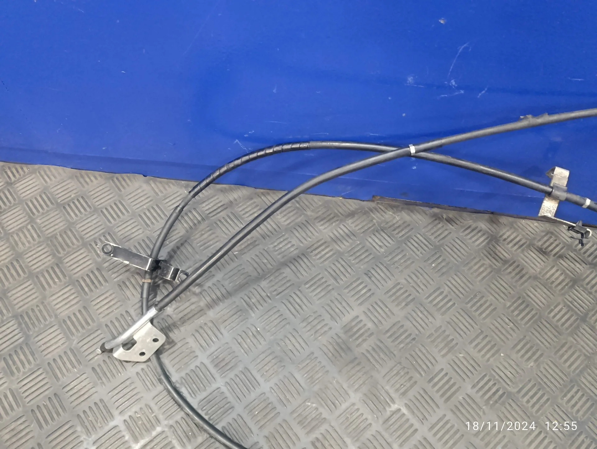 Cable De Freno para Nissan Nt400 Cabstar (01/20214->)