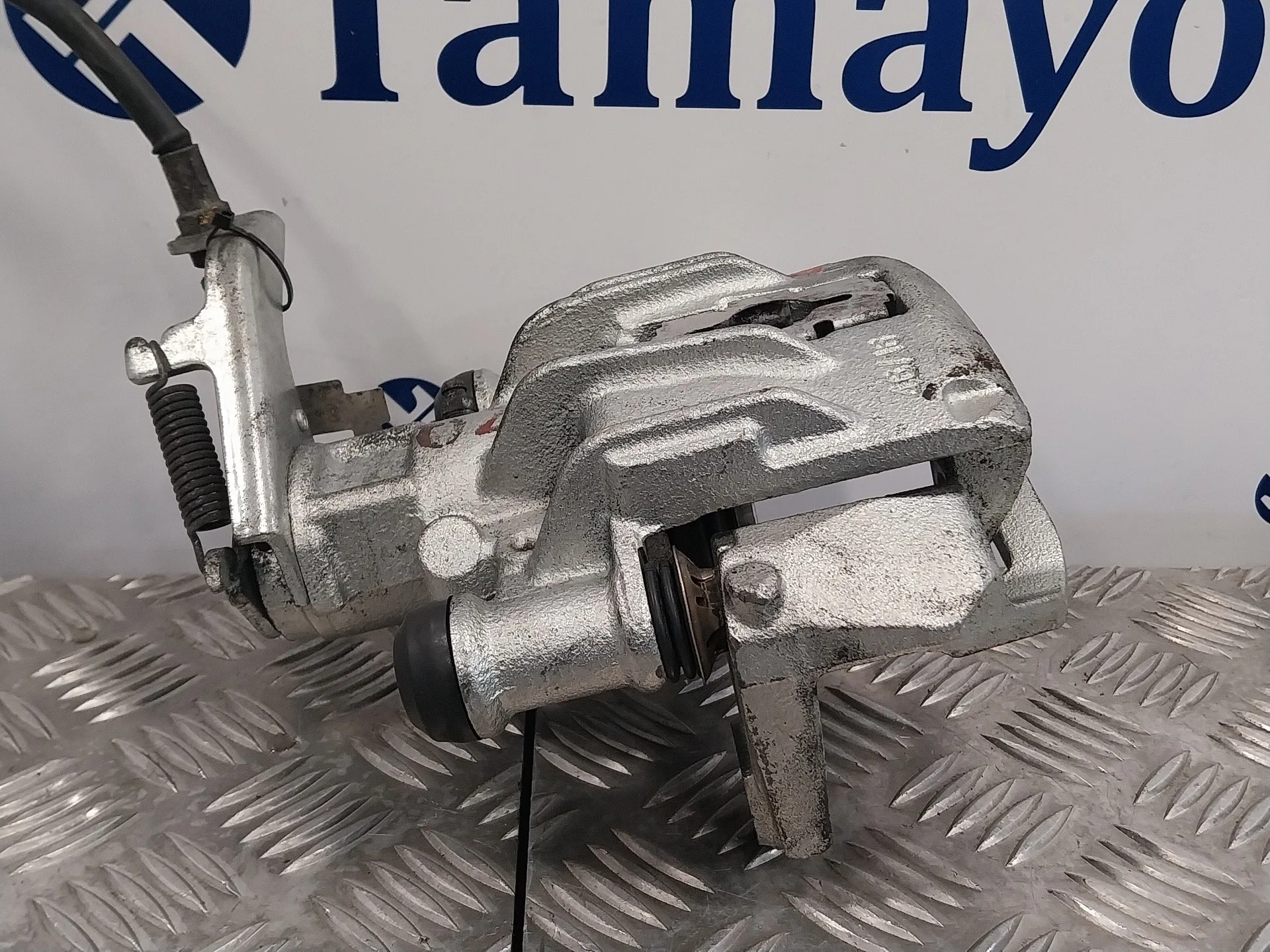 Pinza Freno Trasera Izquierda para Nissan Nt400 Cabstar (01/20214->)