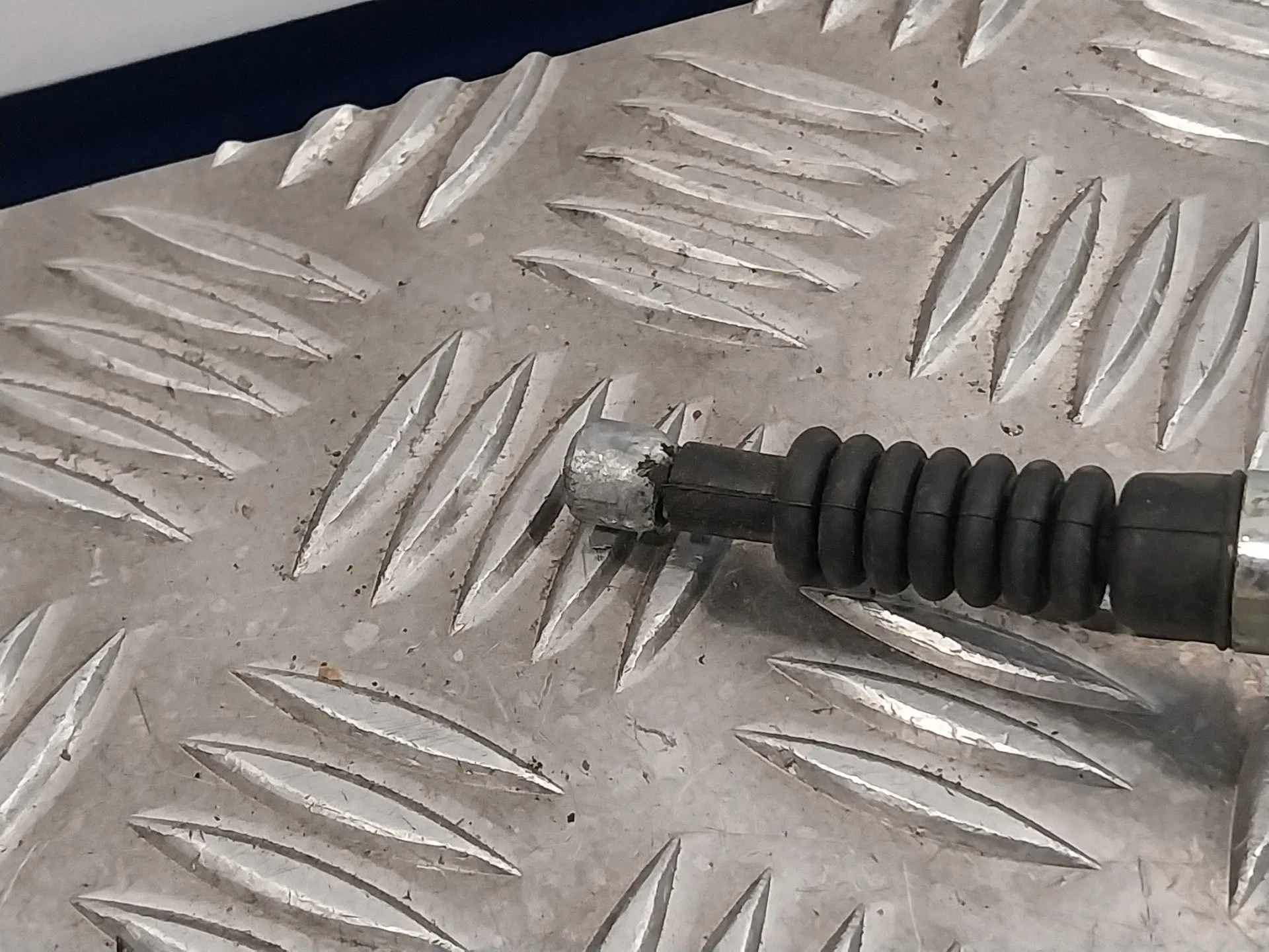 Pinza Freno Trasera Izquierda para Nissan Nt400 Cabstar (01/20214->)