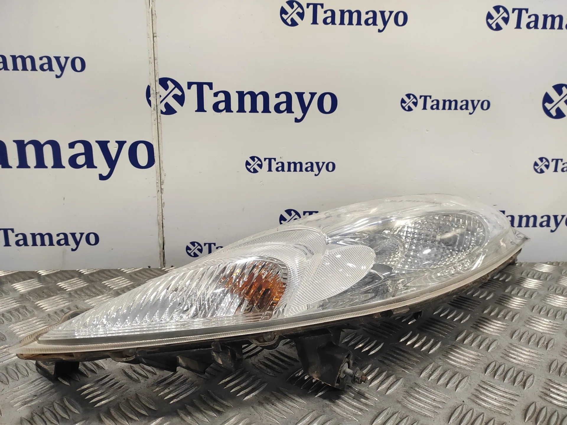 Faro Izquierdo para Nissan Juke (F15)