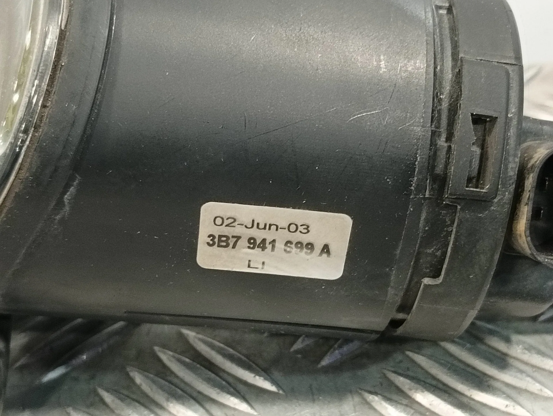 Faro Antiniebla Izquierdo para Volkswagen Passat Variant (3B6)