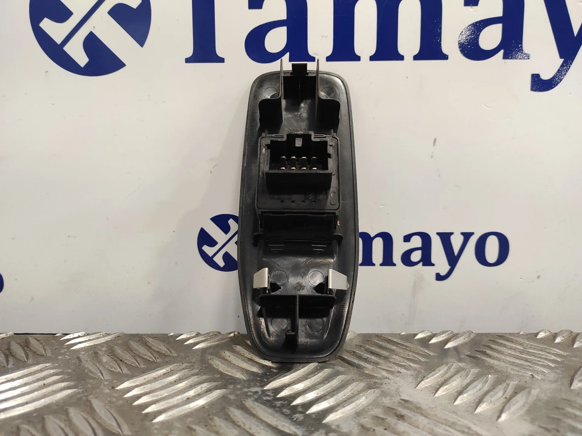 Mando Elevalunas Delantero Izquierdo para Peugeot 208