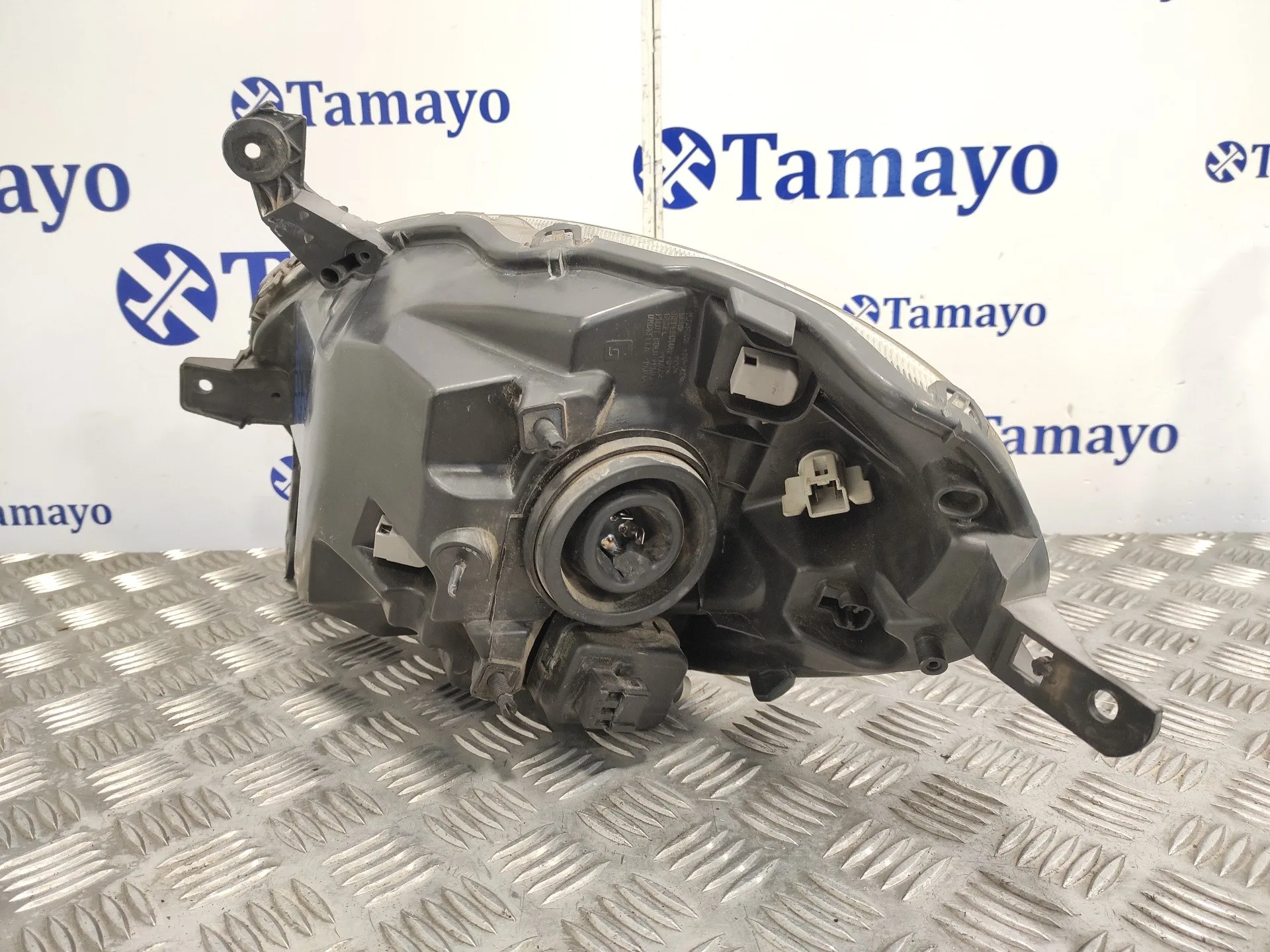 Faro Izquierdo para Nissan Micra (K12E)