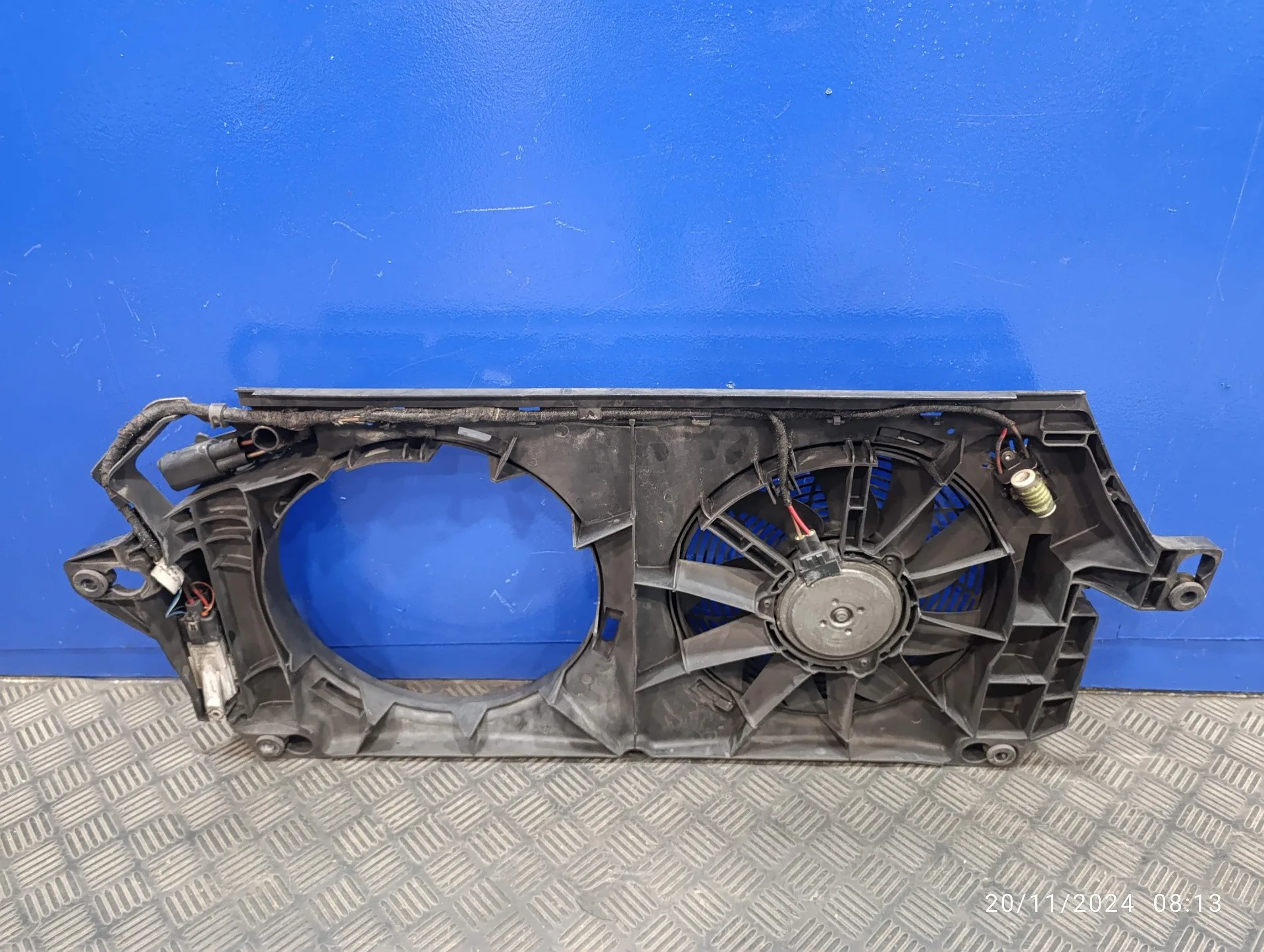 Electroventilador para Volkswagen Crafter Caja Cerrada