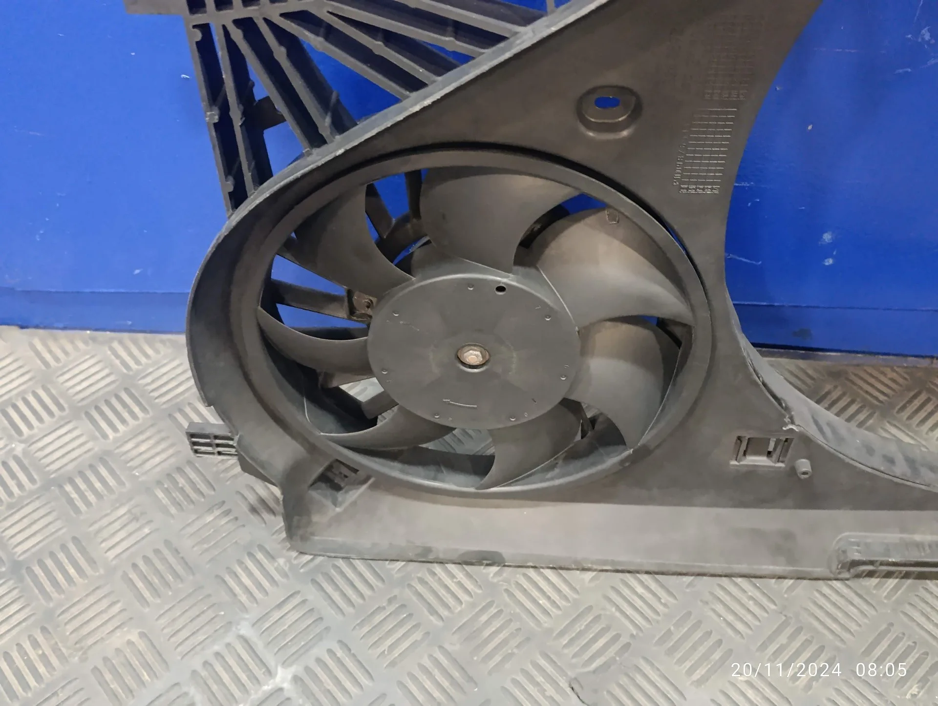 Electroventilador para Opel Movano B Kasten/Combi