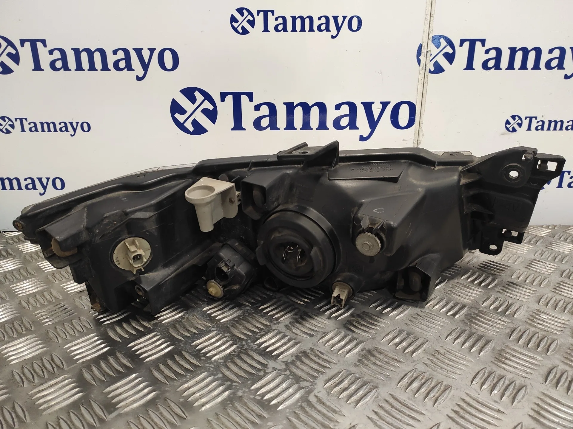 Faro Izquierdo para Mitsubishi Space Wagon (N80/N90)