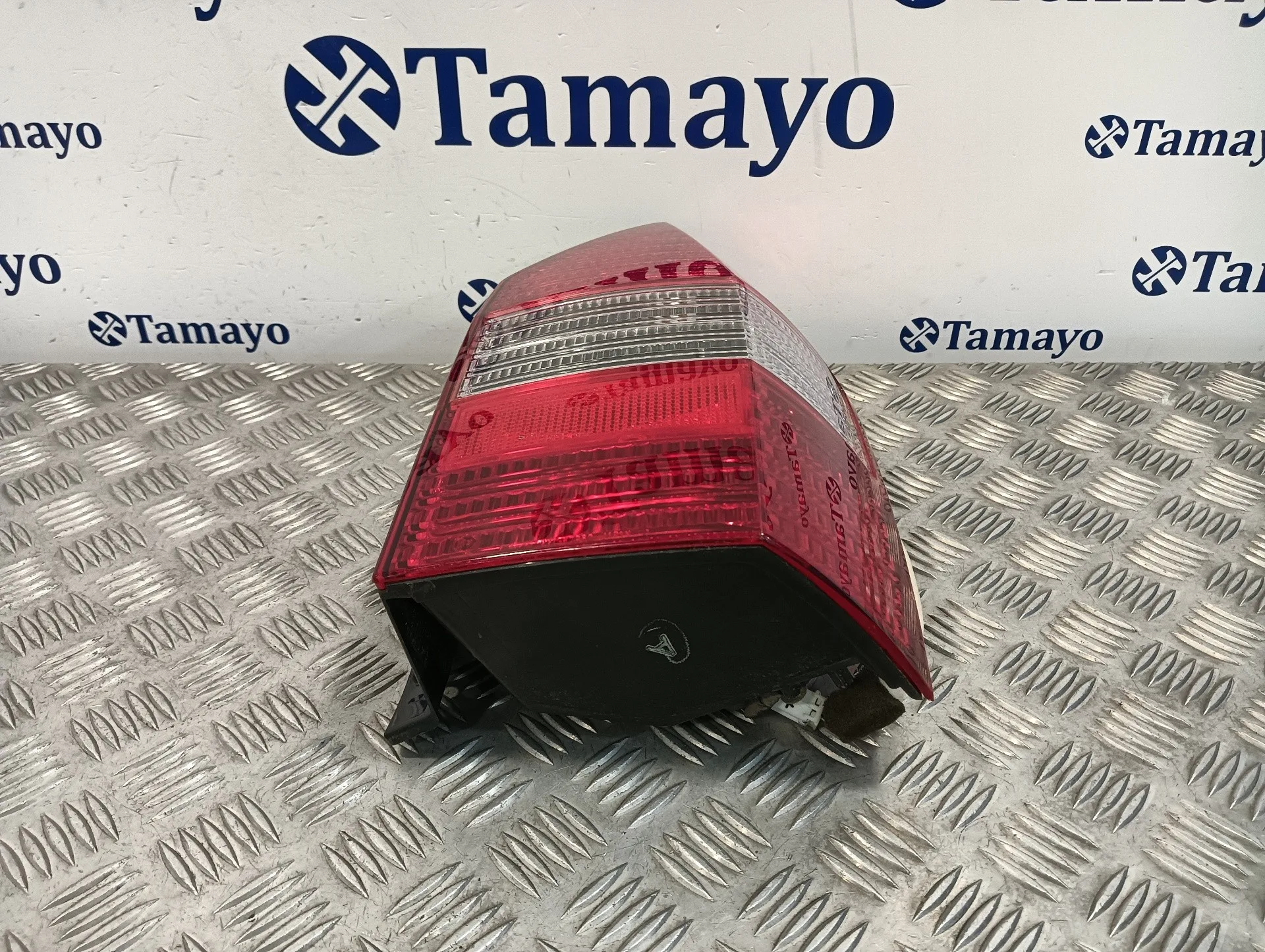 Piloto Trasero Derecho para Mitsubishi Space Wagon (N80/N90)