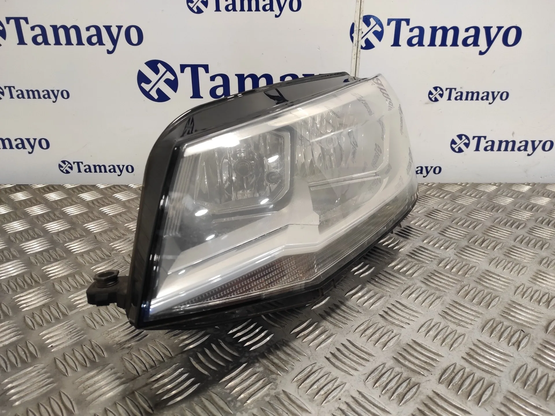 Faro Izquierdo para Volkswagen Caddy Ocio