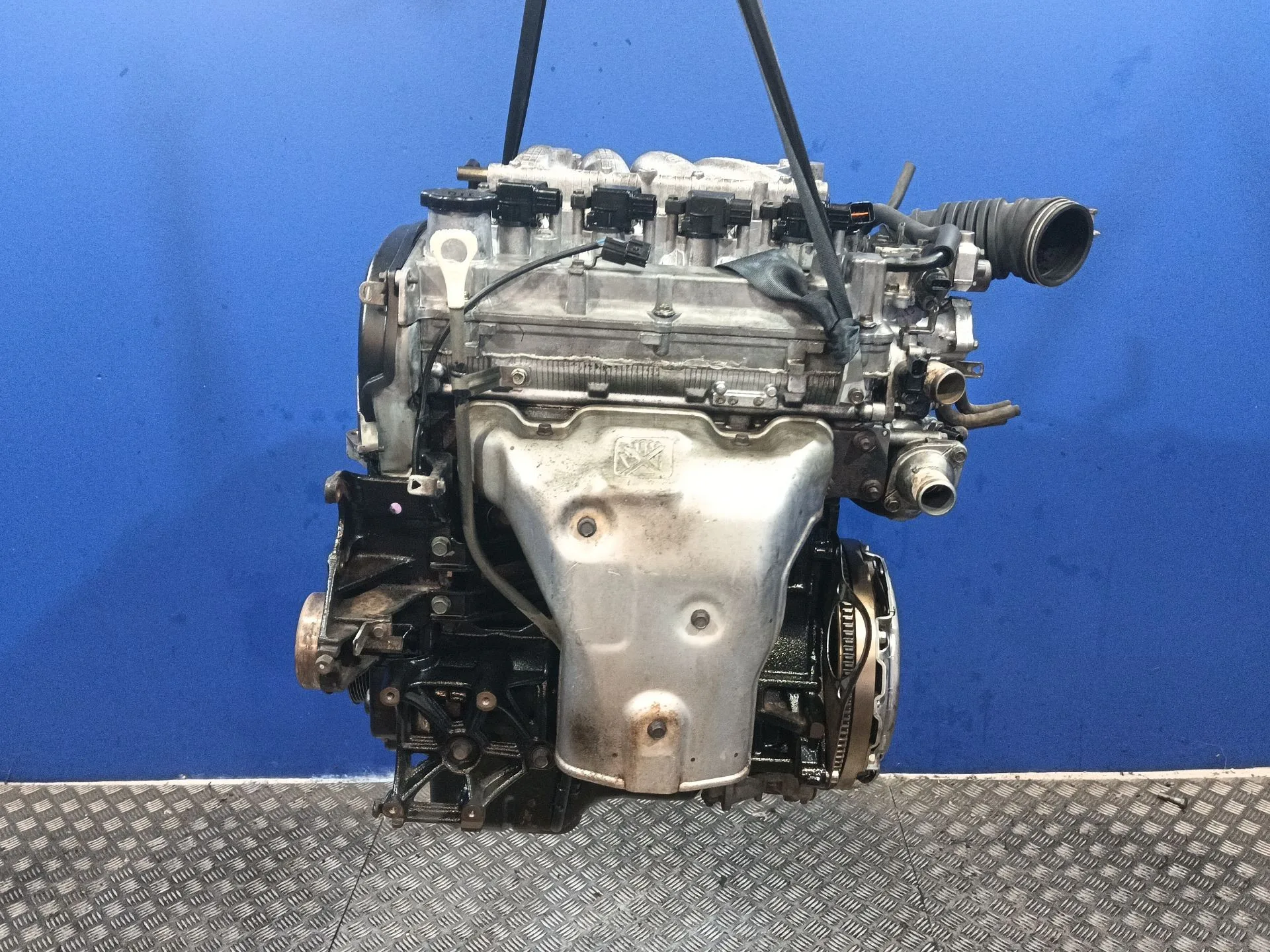 Motor Completo para Mitsubishi Space Wagon (N80/N90)