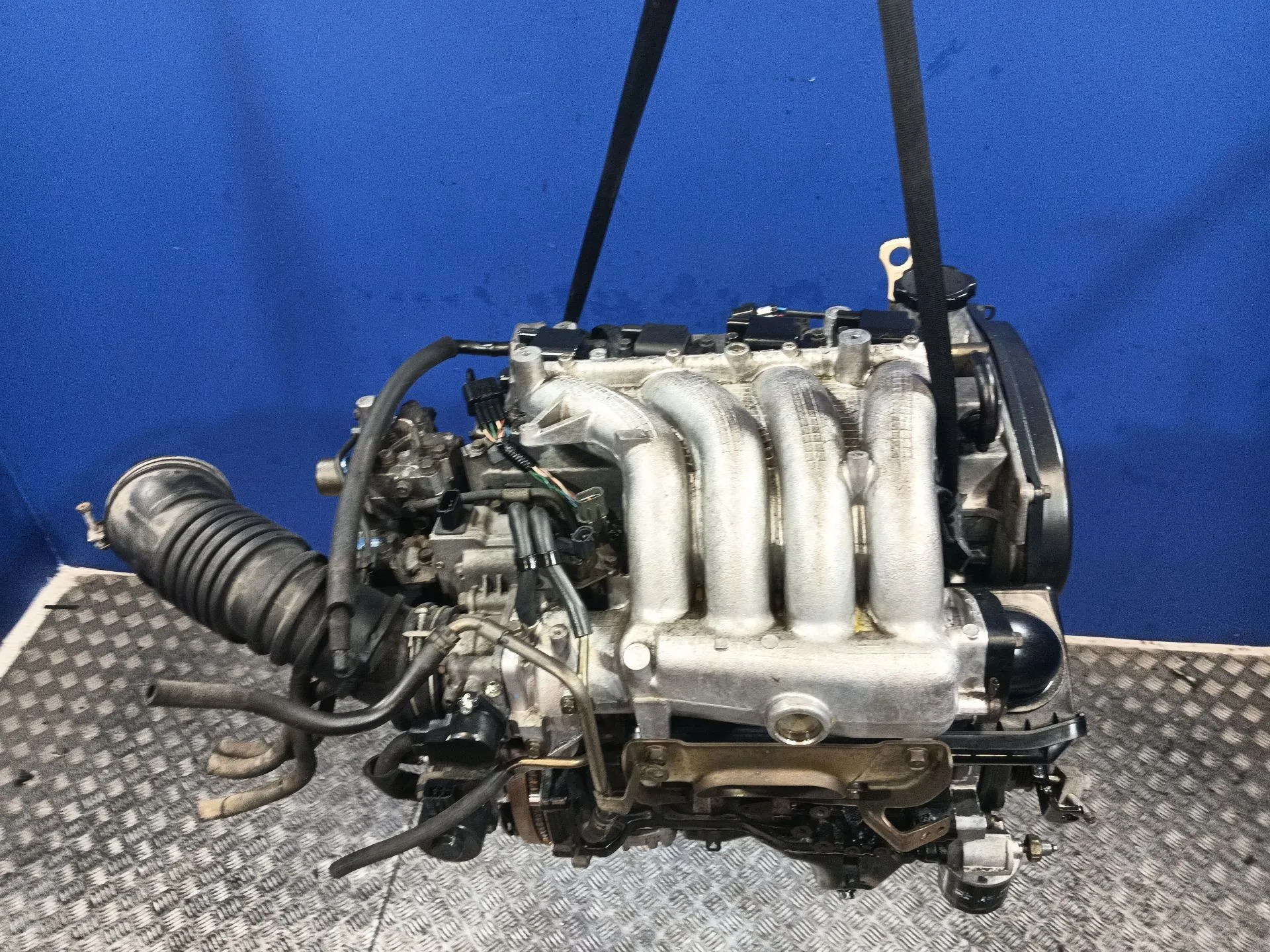 Motor Completo para Mitsubishi Space Wagon (N80/N90)