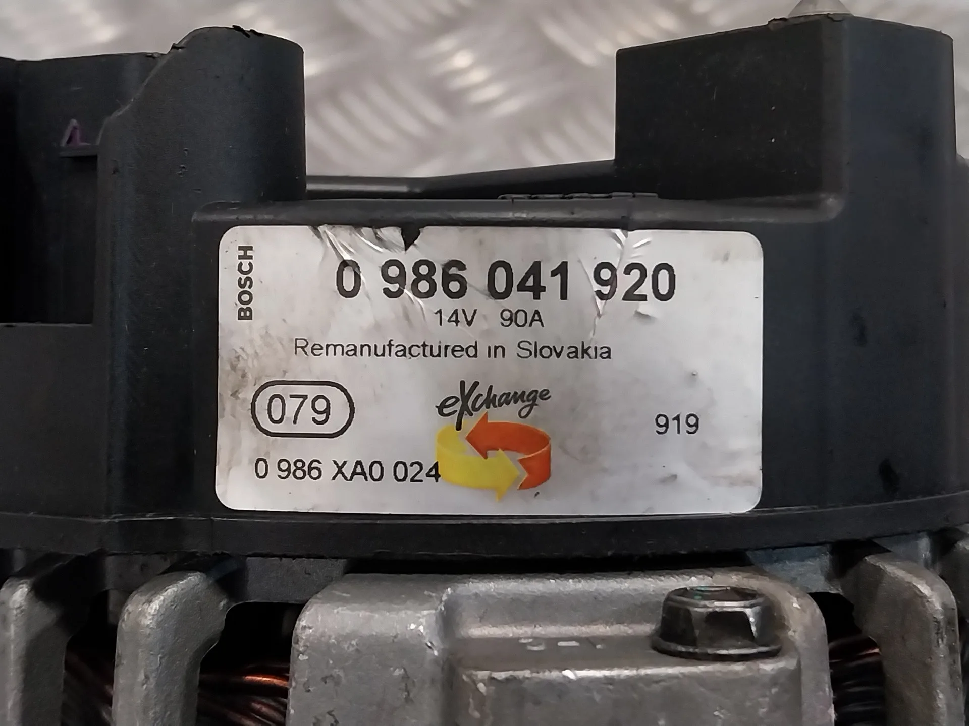 Alternador para Seat Ibiza (6L1)